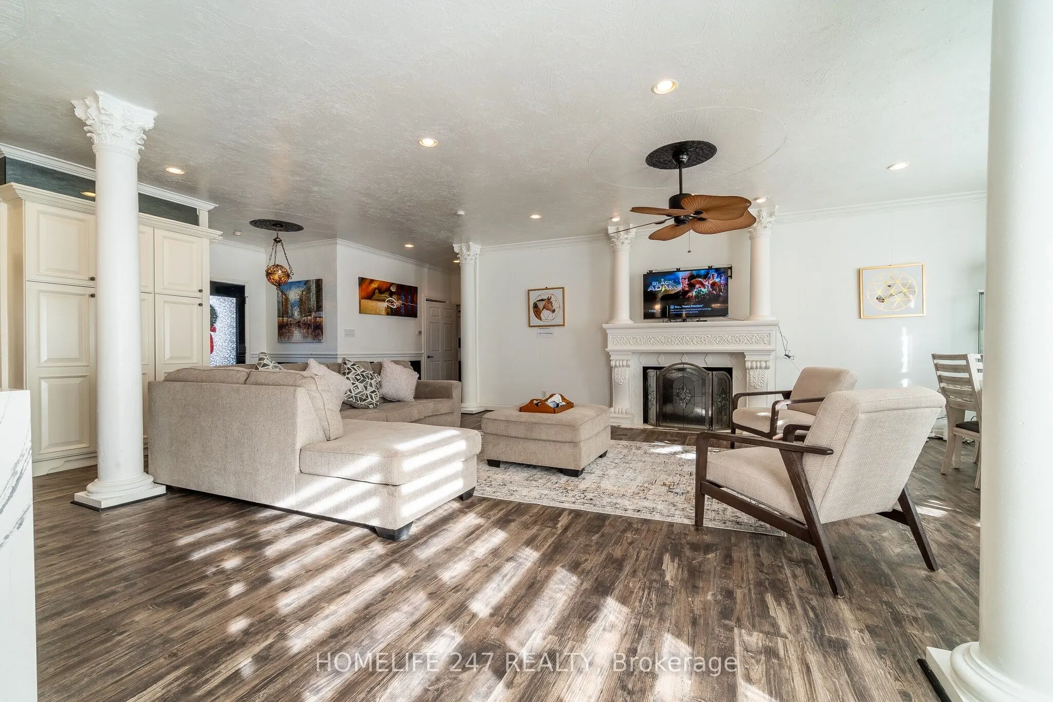 137 Commissioners Road E