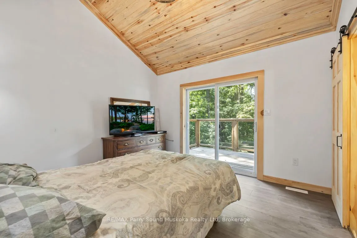 15 Rankin Lake Road