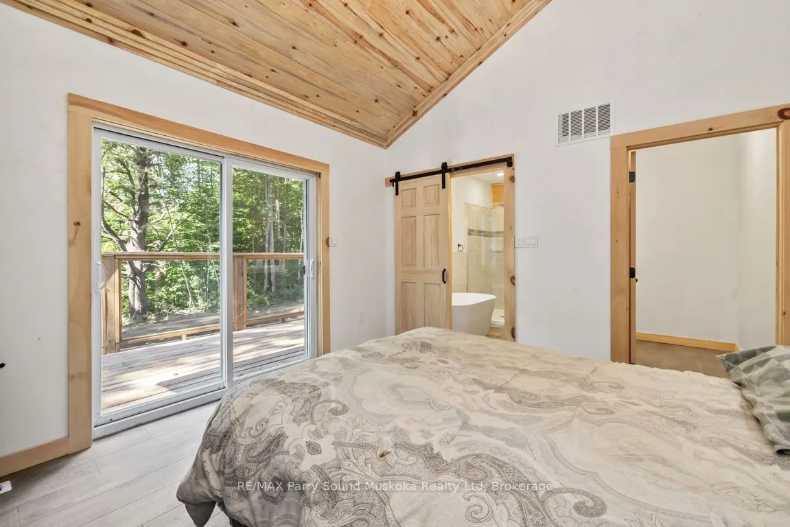 15 Rankin Lake Road