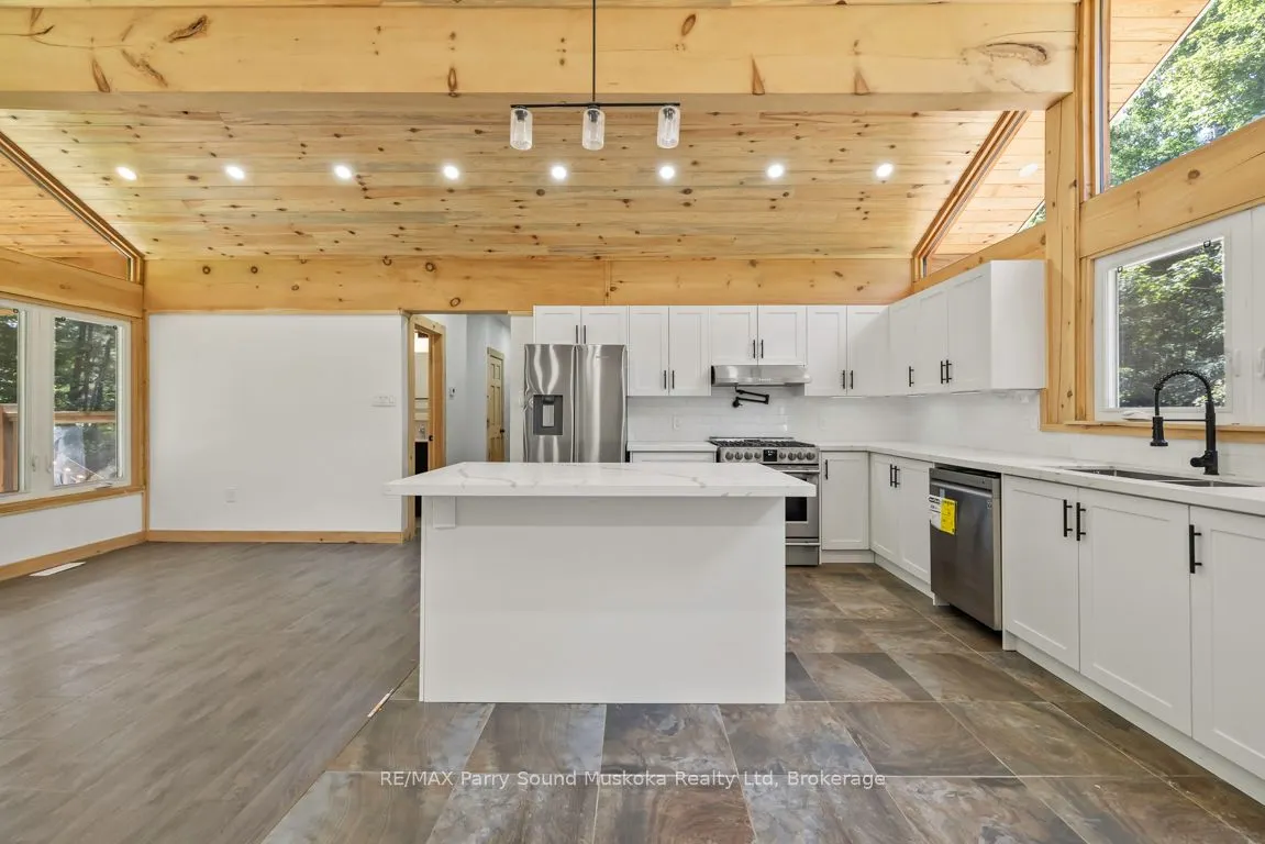 15 Rankin Lake Road