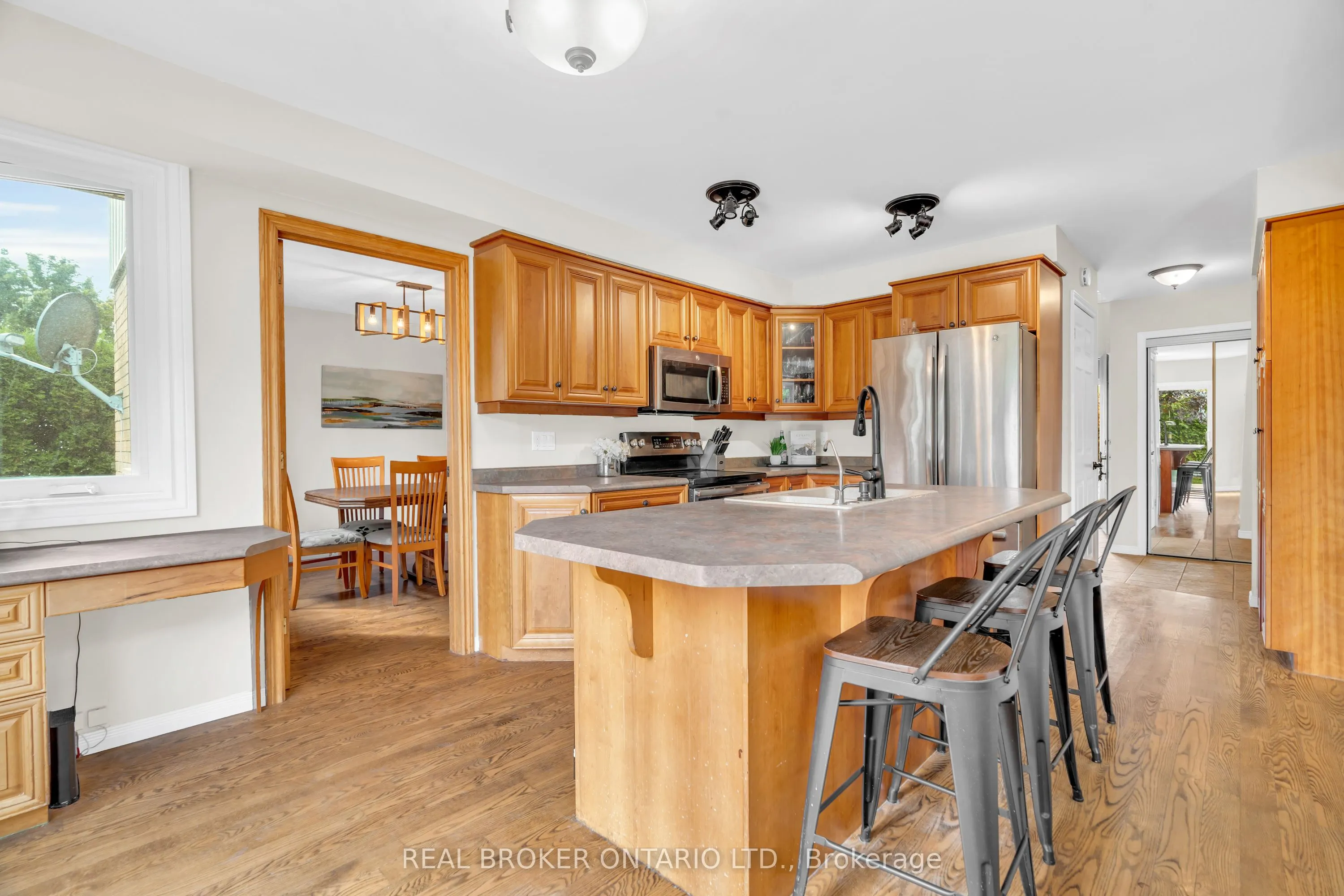 3 Brookhaven Court