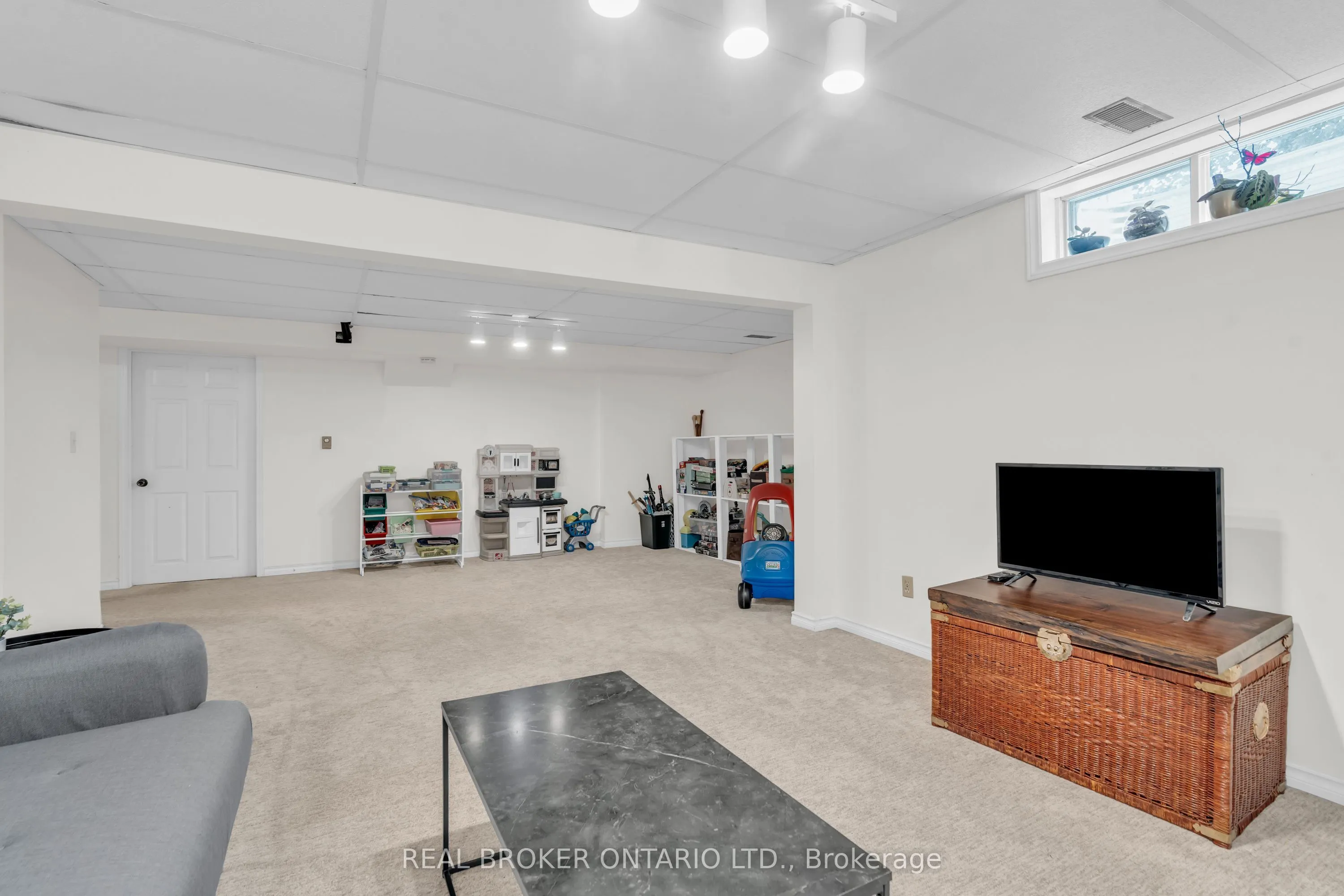 3 Brookhaven Court