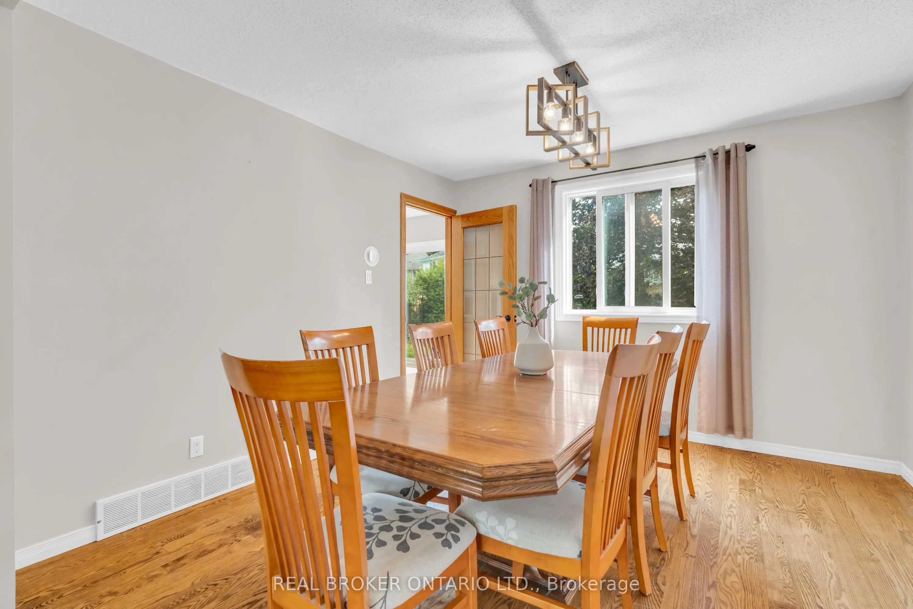 3 Brookhaven Court