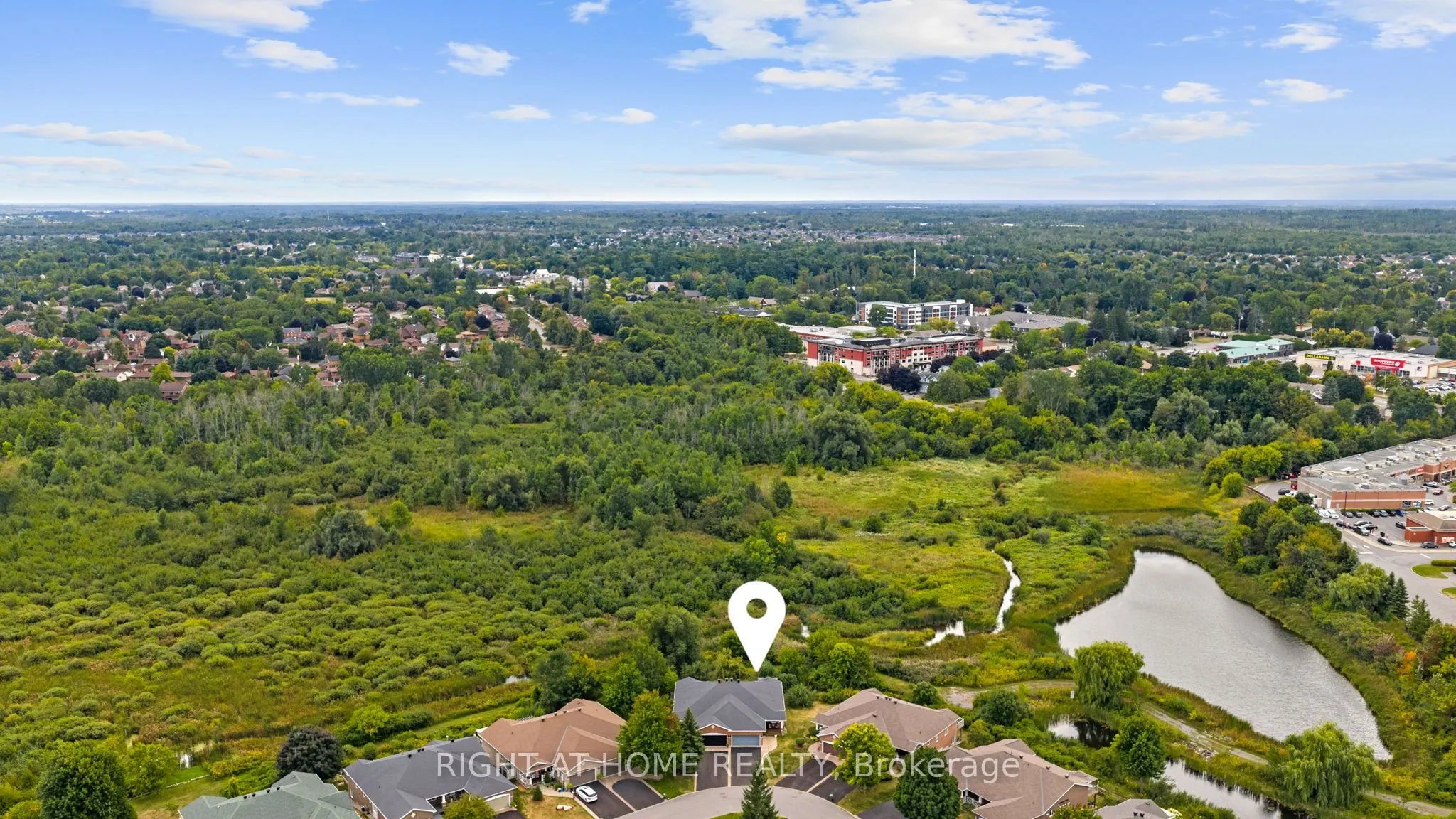 58 AMBERLAKES Drive