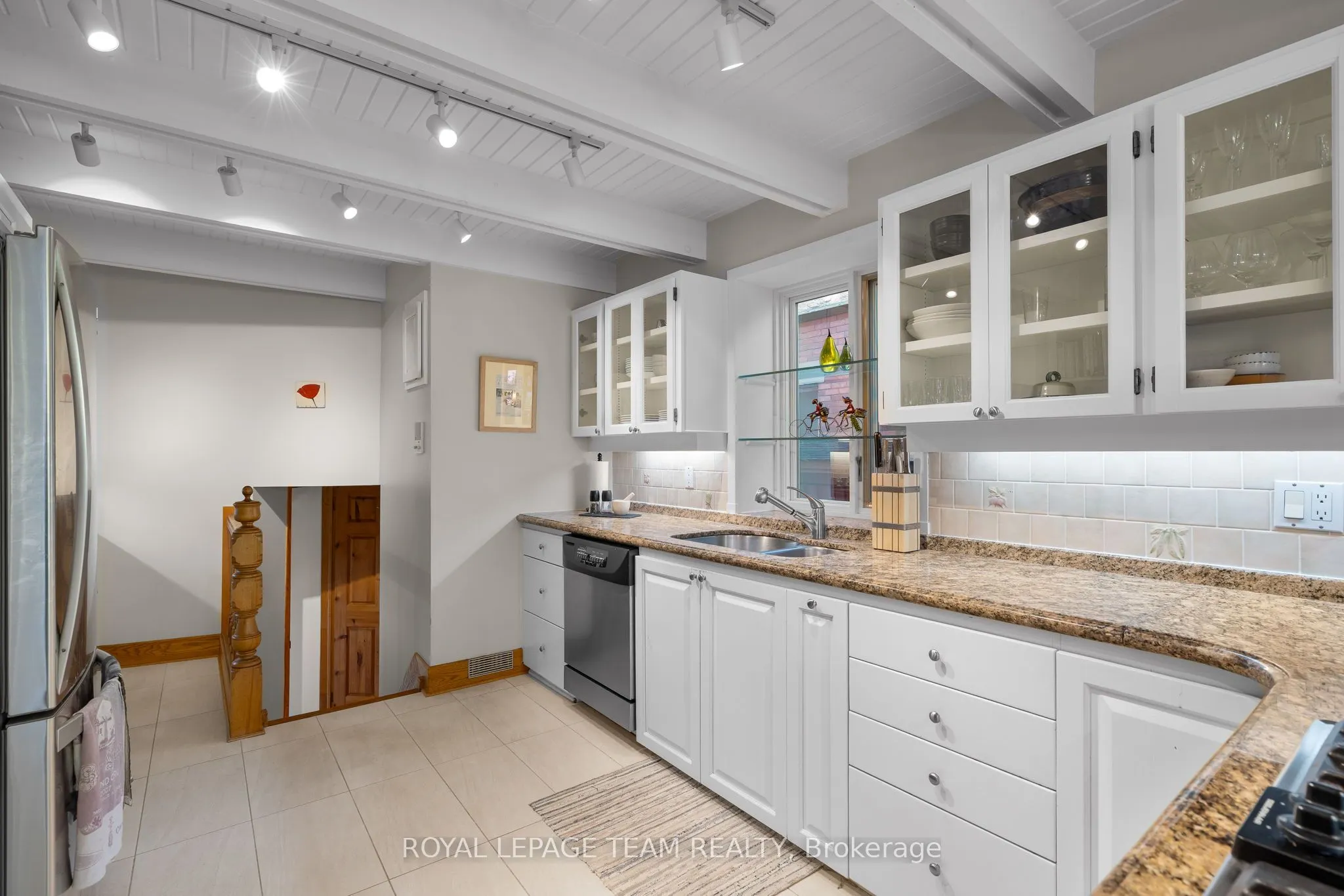 595 Besserer Street, #A