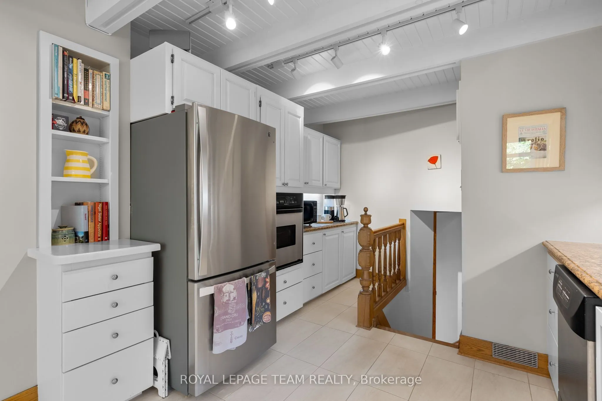 595 Besserer Street, #A