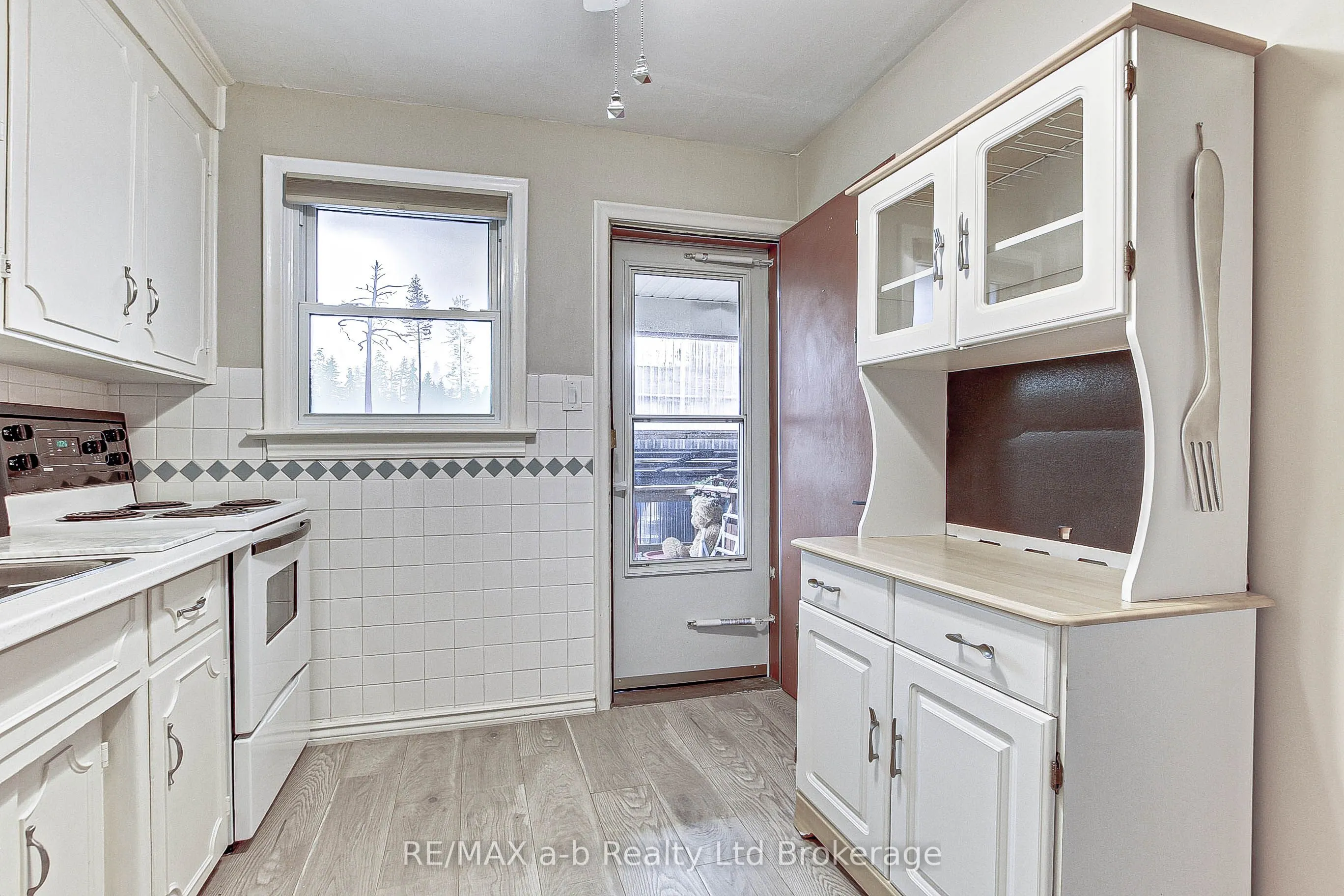 476 Prospect Avenue
