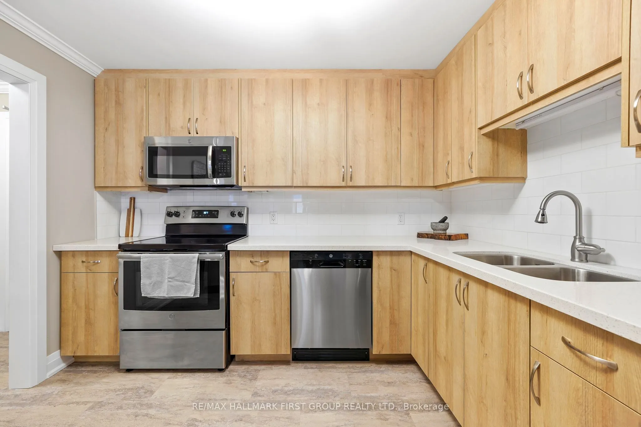 26 Spencer Street E, #205