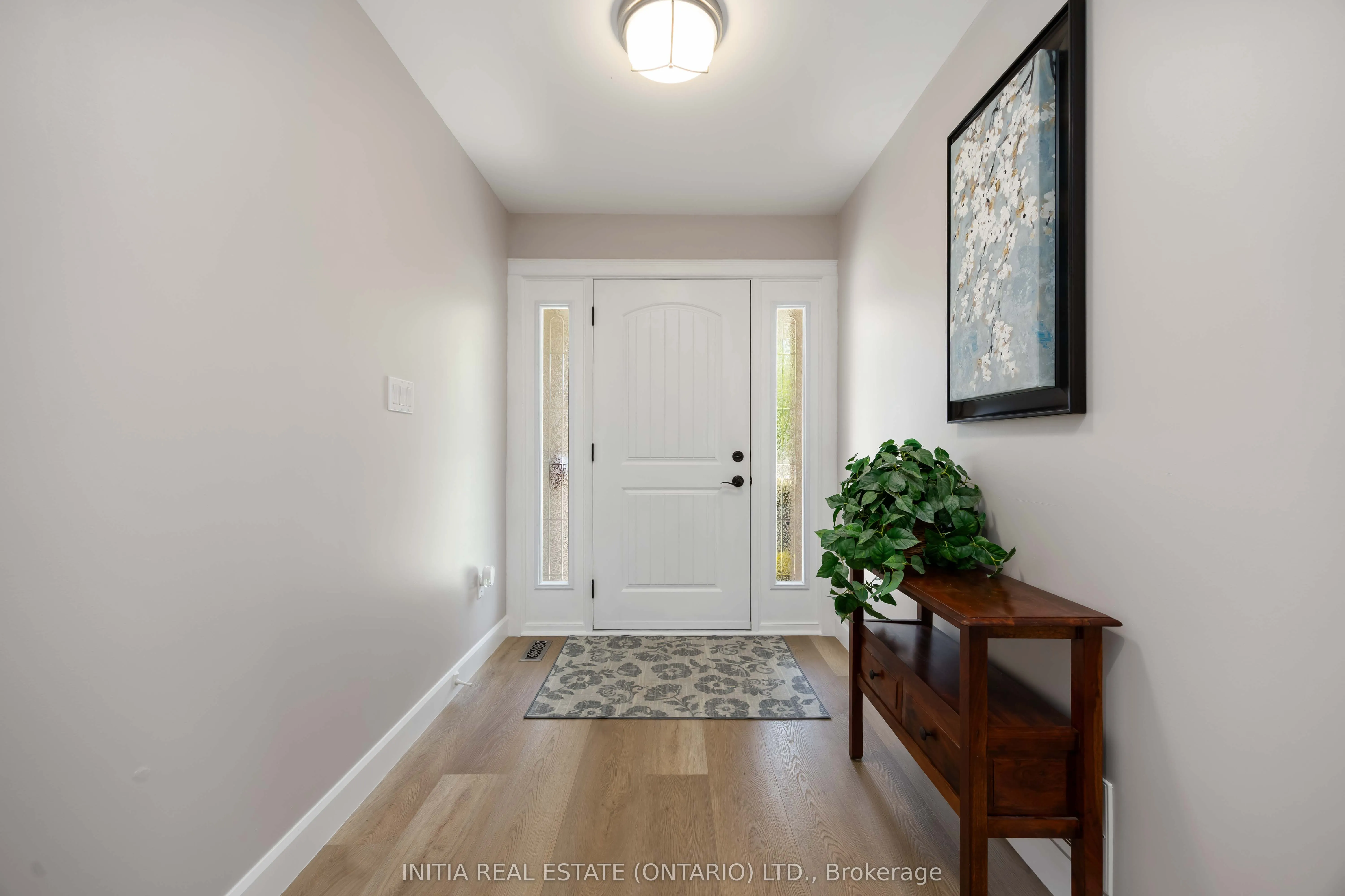 123 Cassandra Boulevard