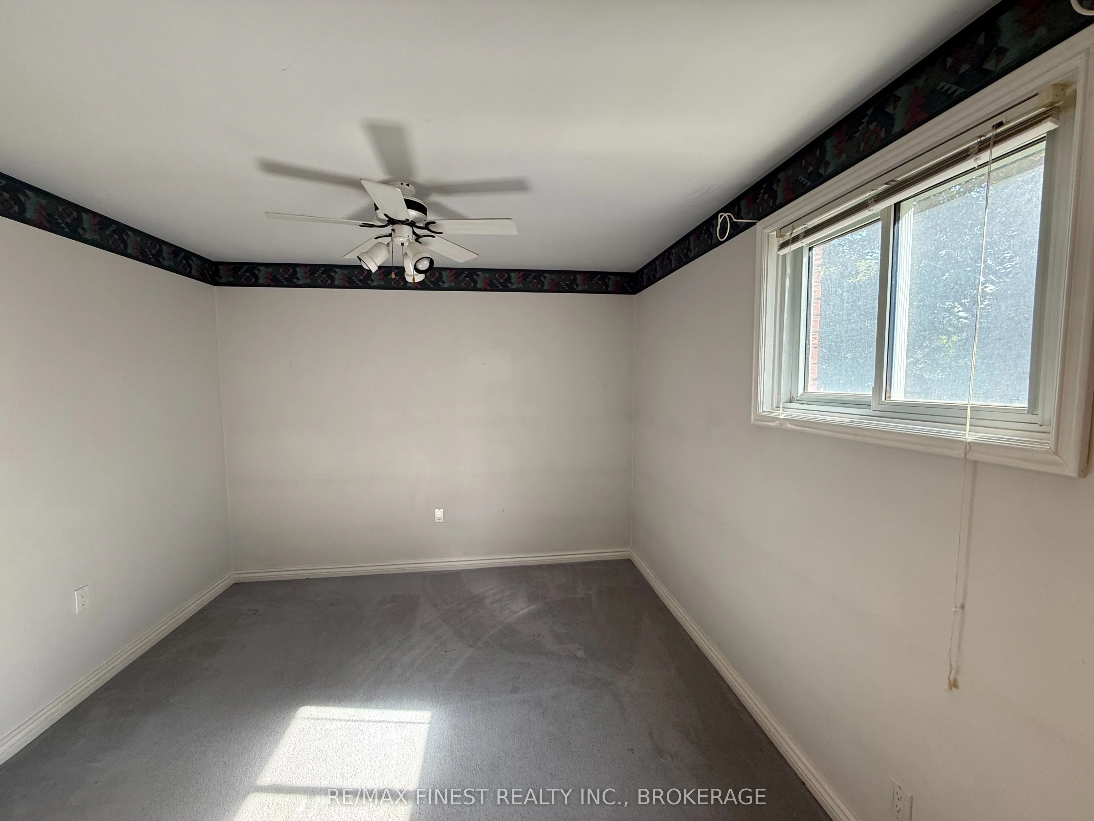 1712 Creekside Drive