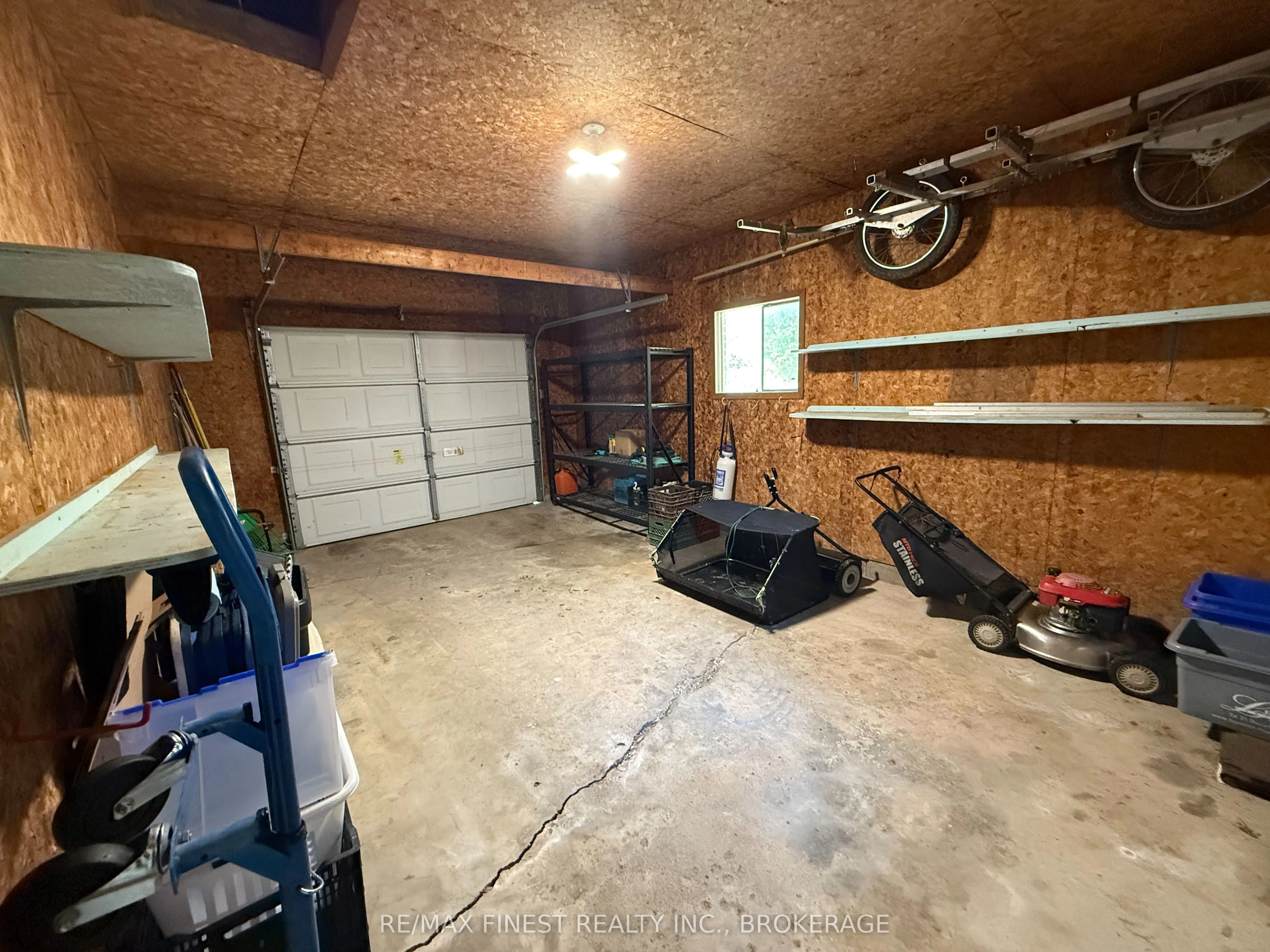 1712 Creekside Drive