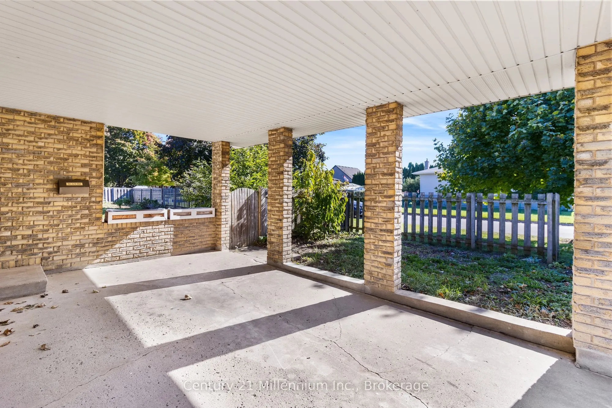 36 Shoreline Drive