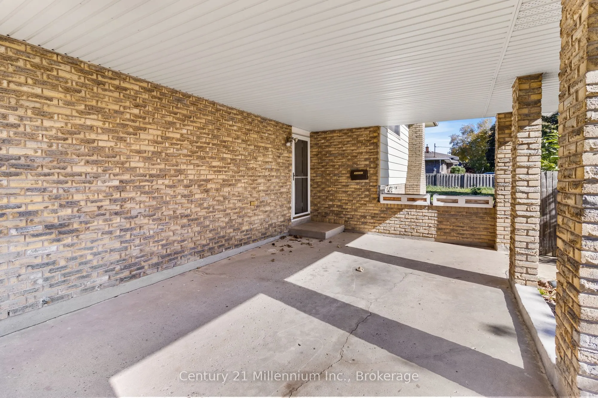 36 Shoreline Drive