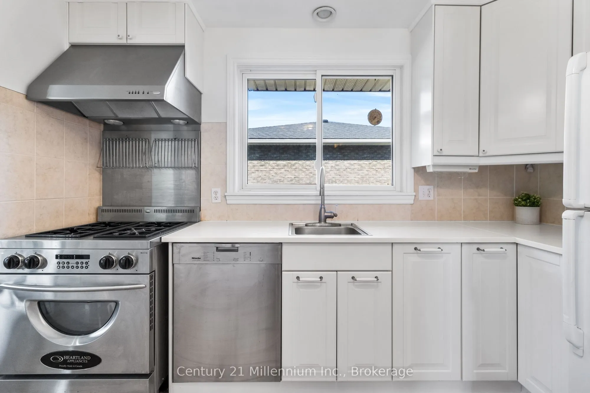 36 Shoreline Drive