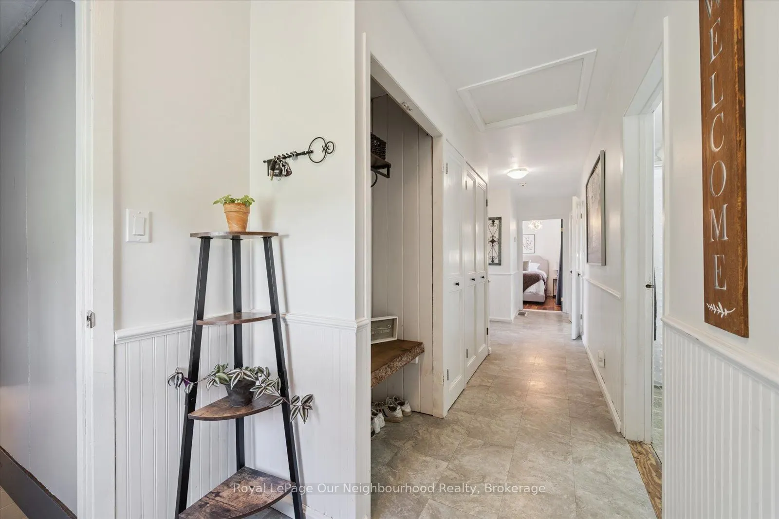 309 Indian Trail