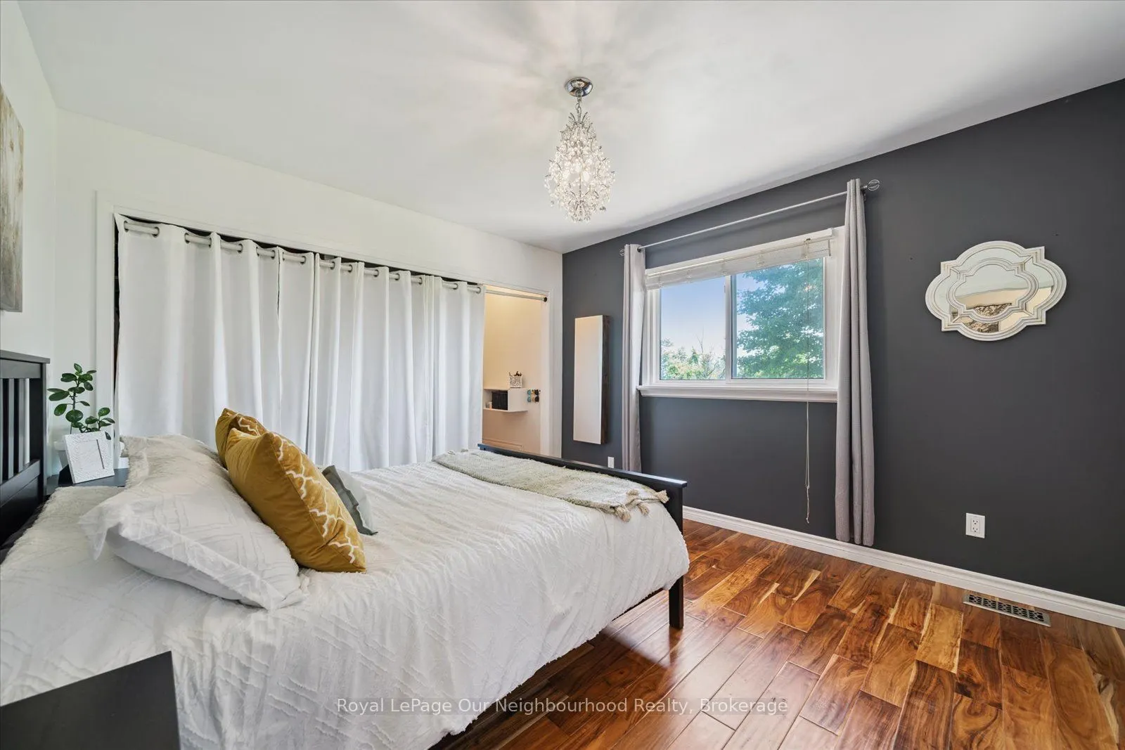 309 Indian Trail