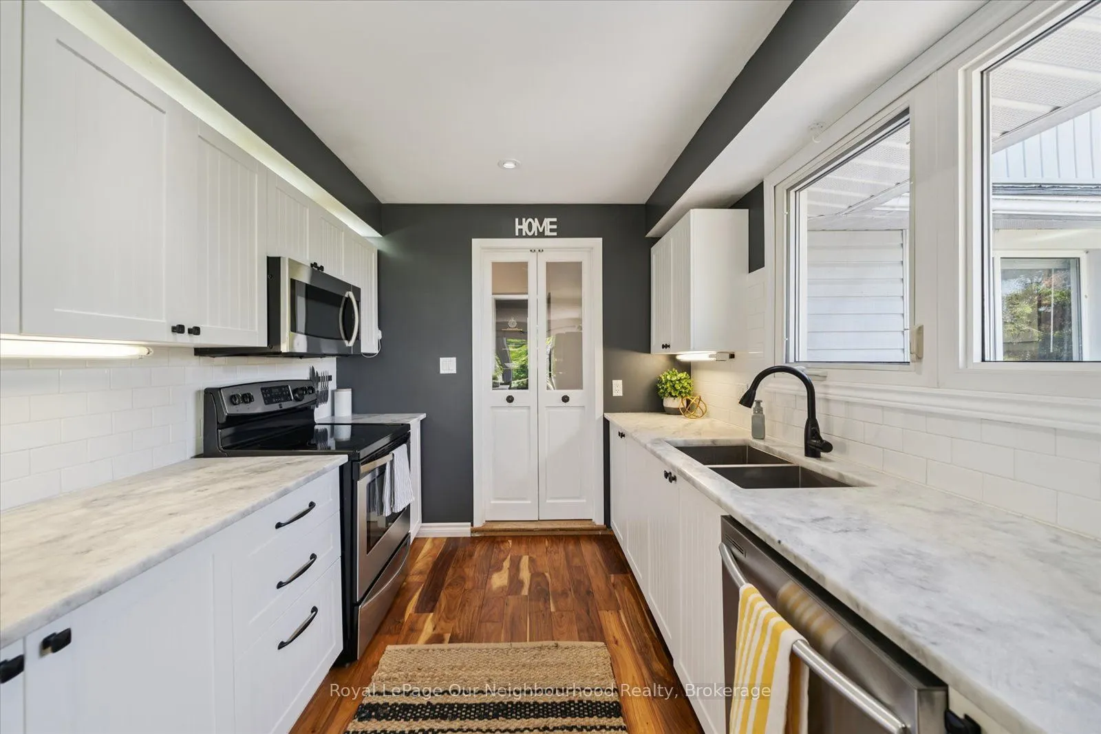 309 Indian Trail