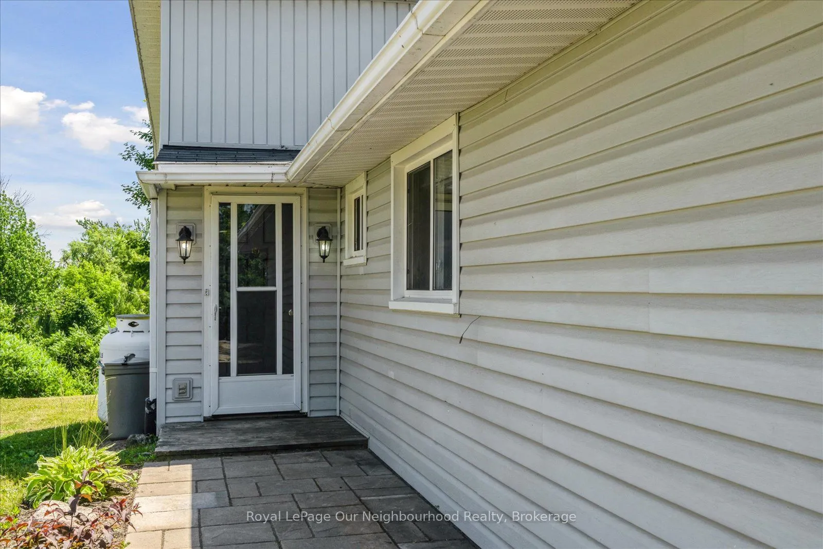 309 Indian Trail