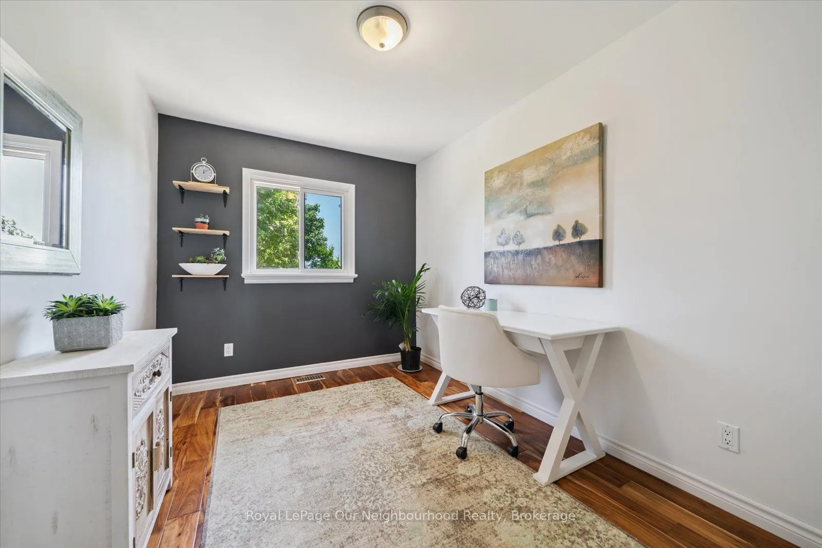 309 Indian Trail