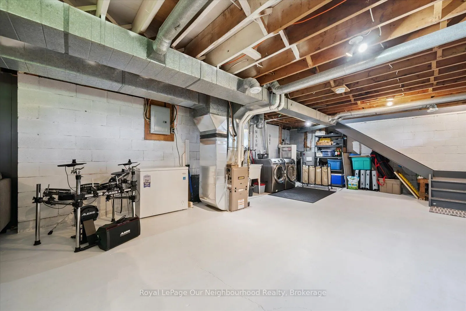 309 Indian Trail