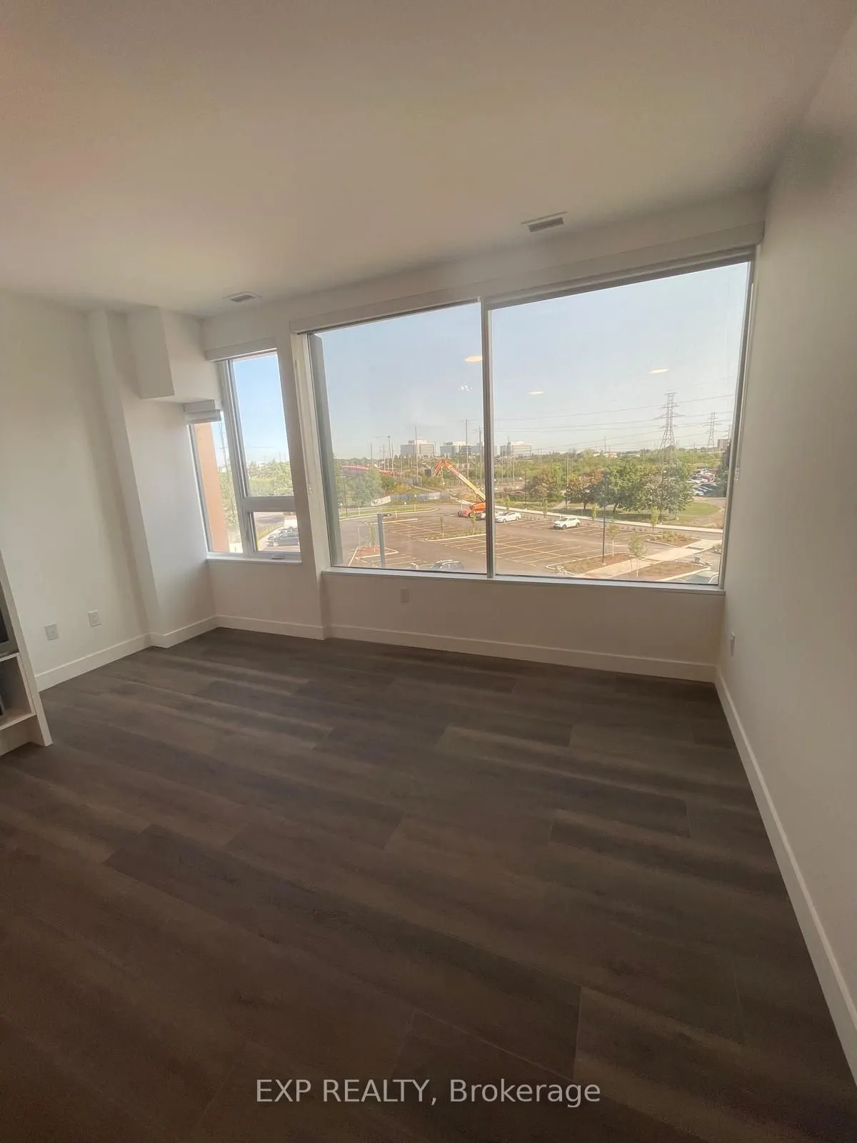 1600 James Naismith Drive, #303