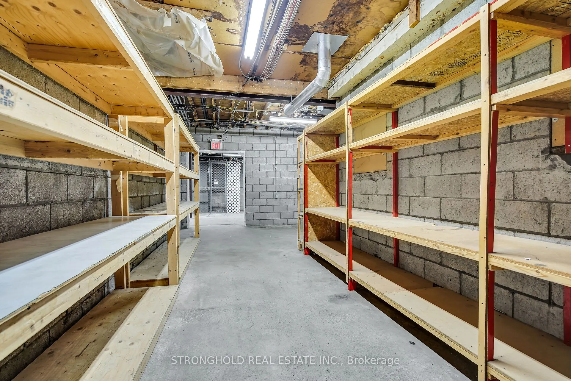 190 Huron Street, #2