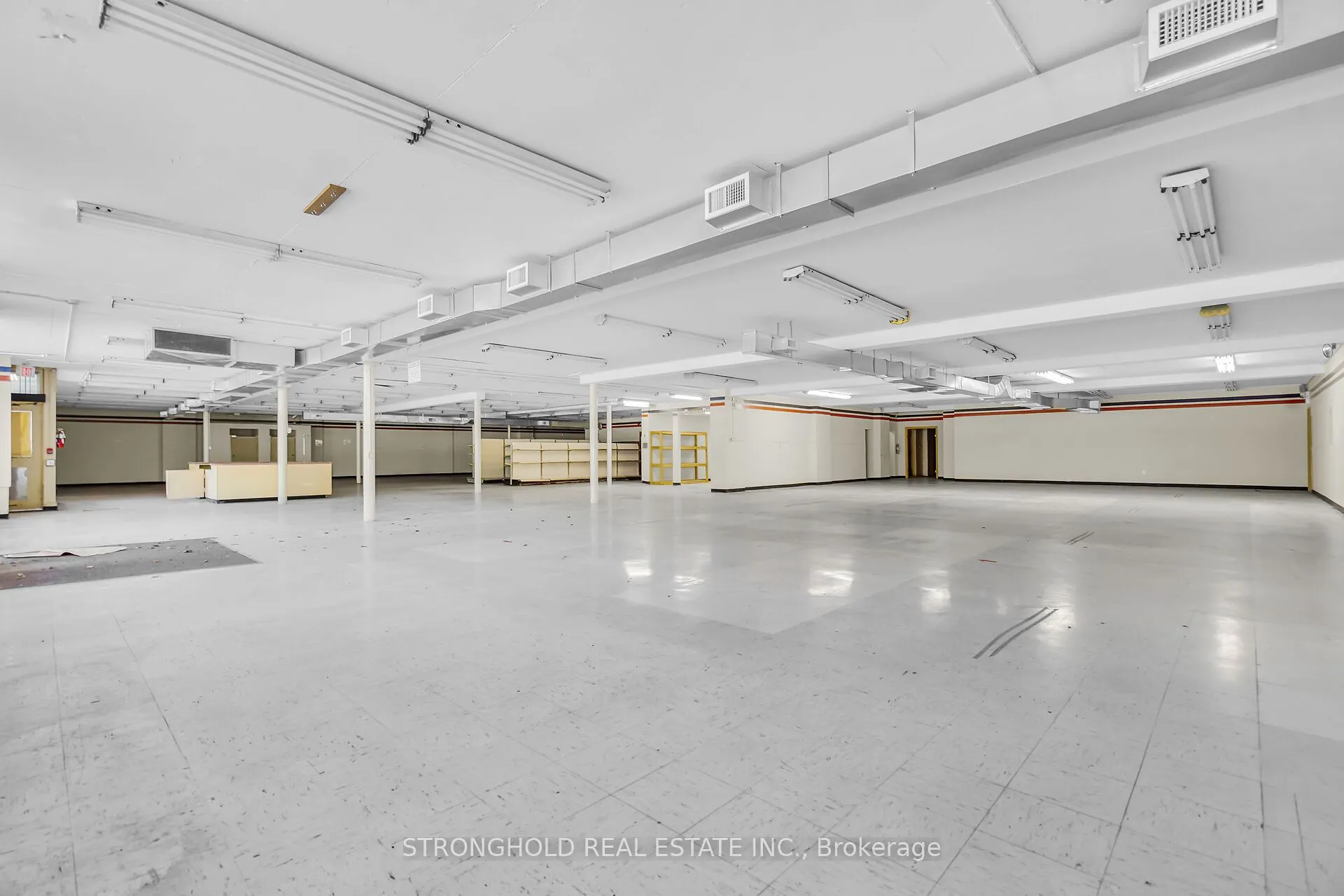 190 Huron Street, #2
