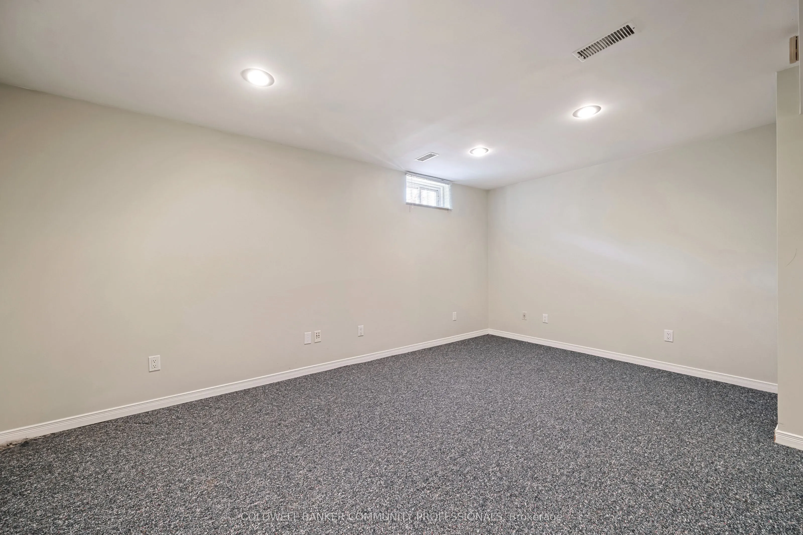 1809 Upper Wentworth Street, #14