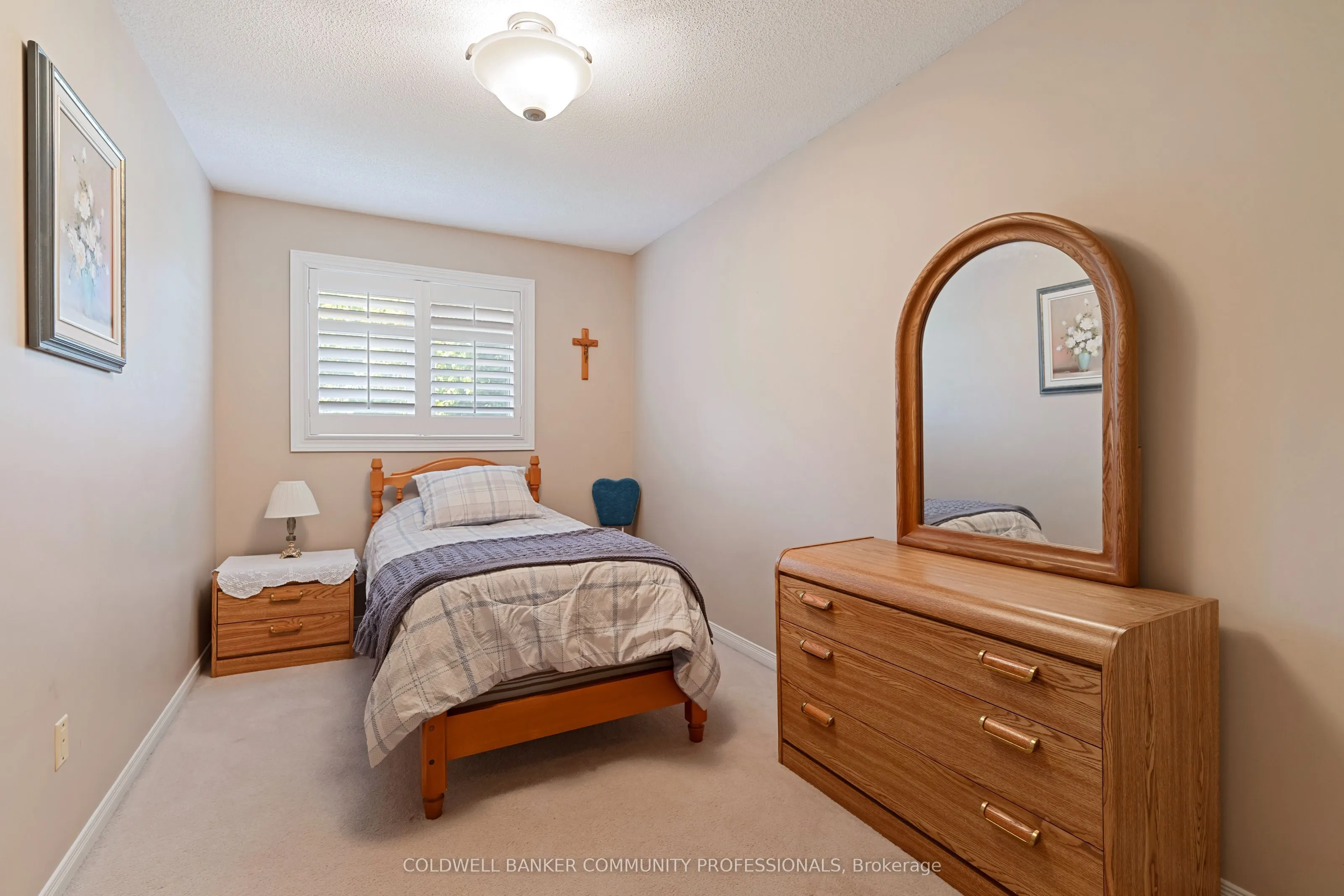 1809 Upper Wentworth Street, #14