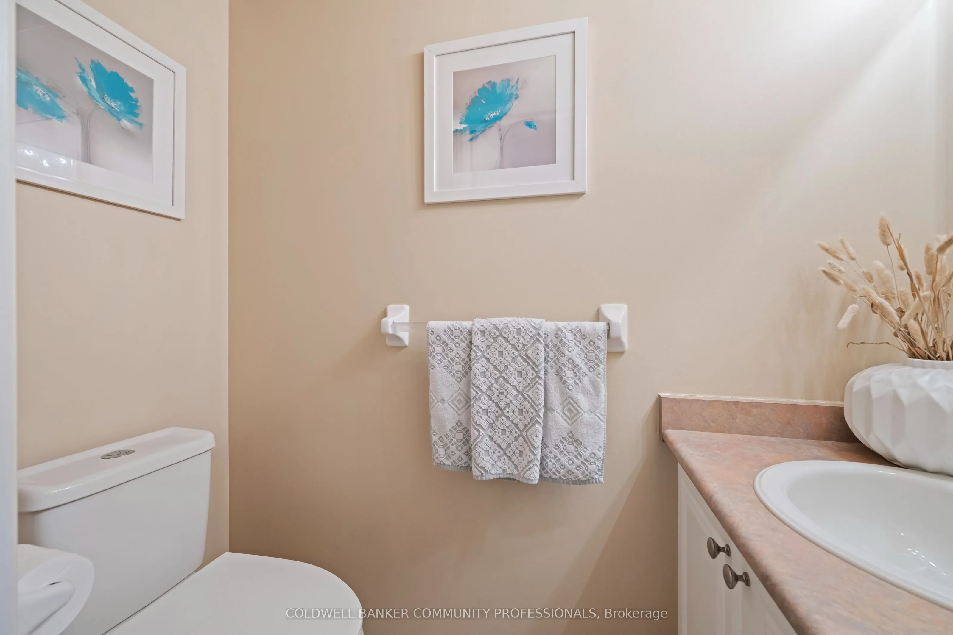 1809 Upper Wentworth Street, #14