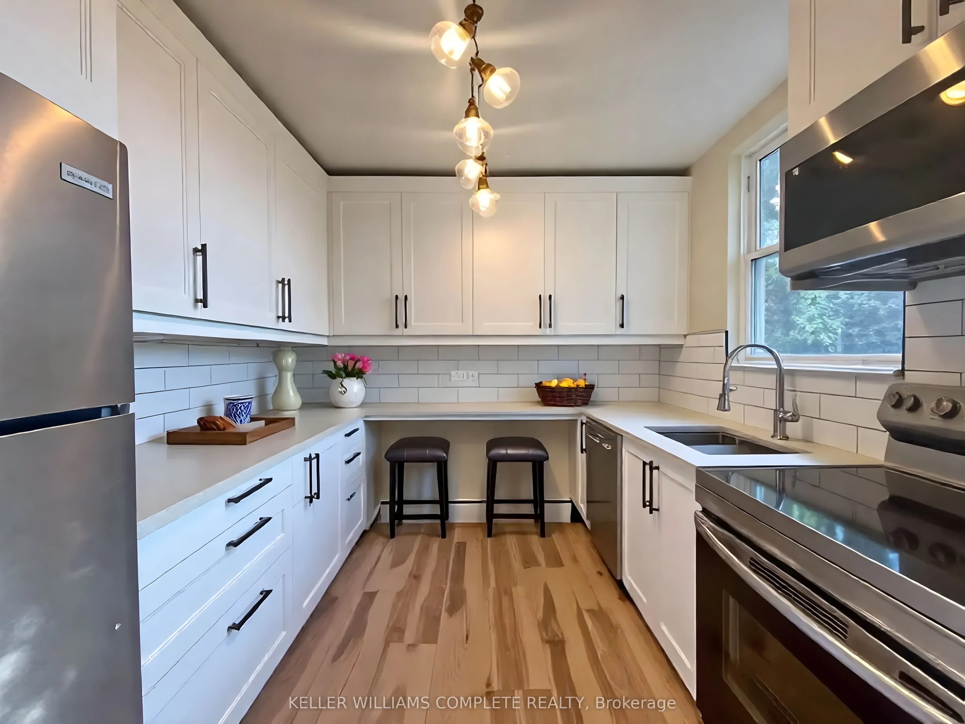 105 West 5th Street, #Upper