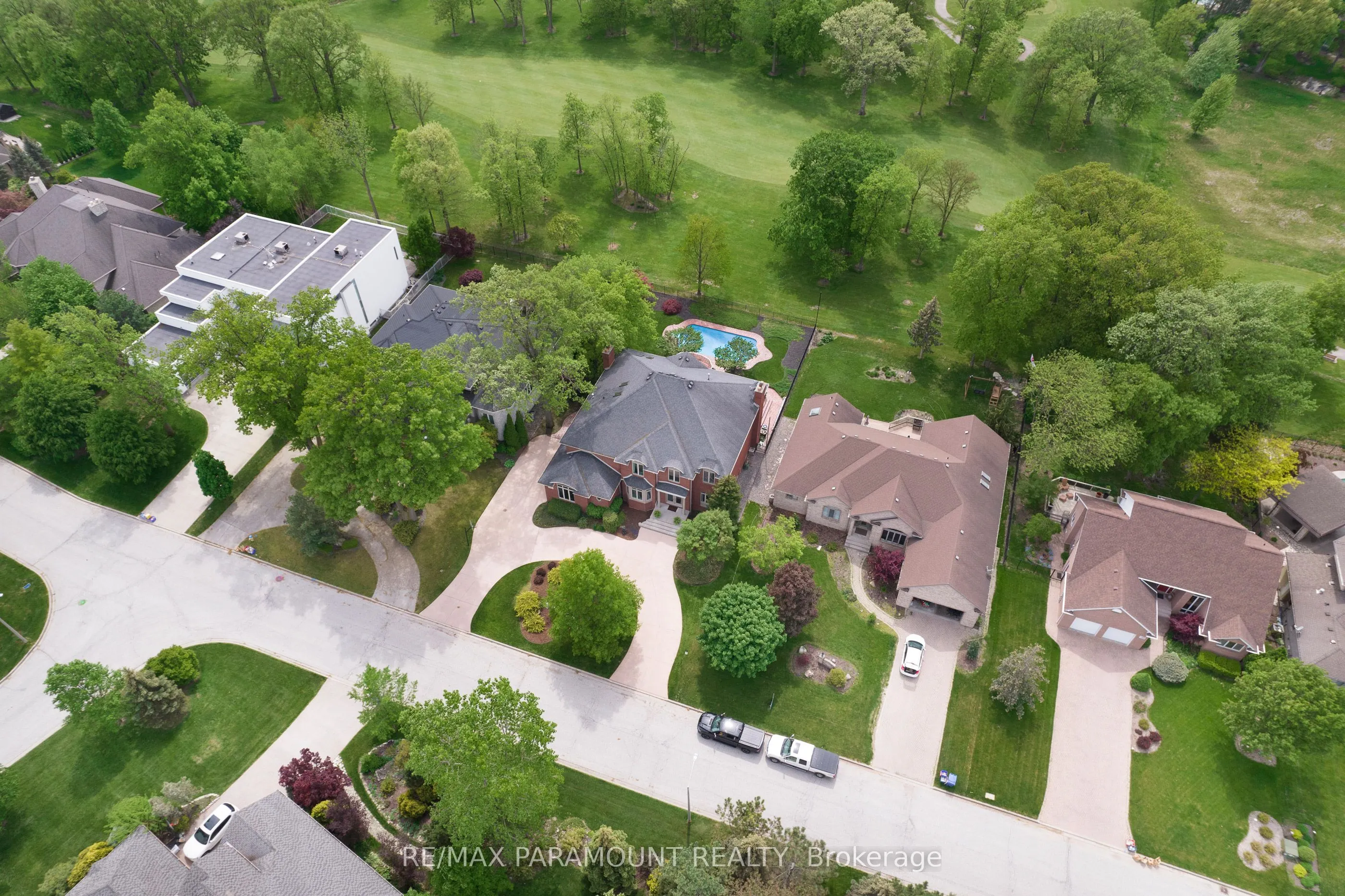 141 Clubview Drive