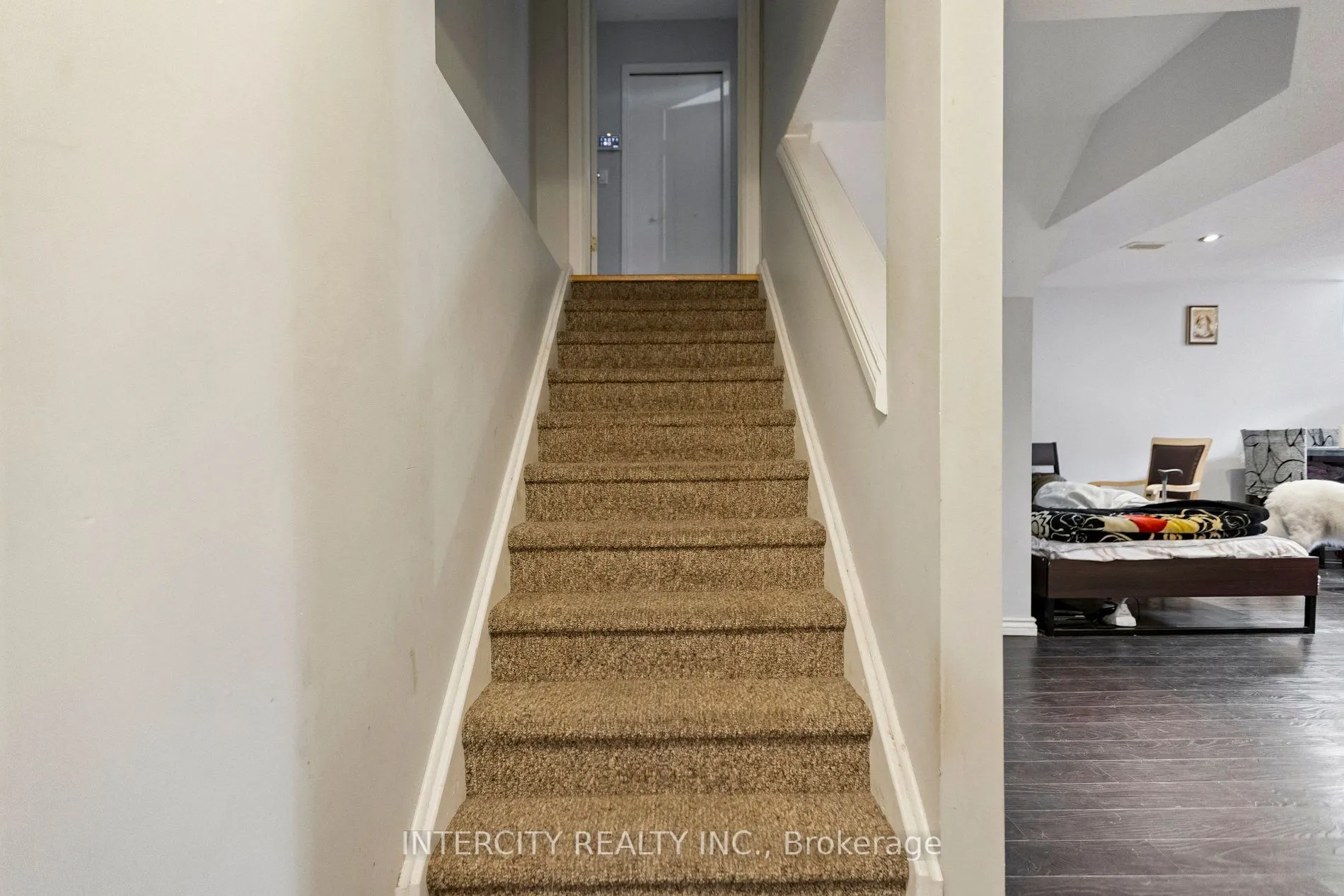 28 Vivian Baulk Street