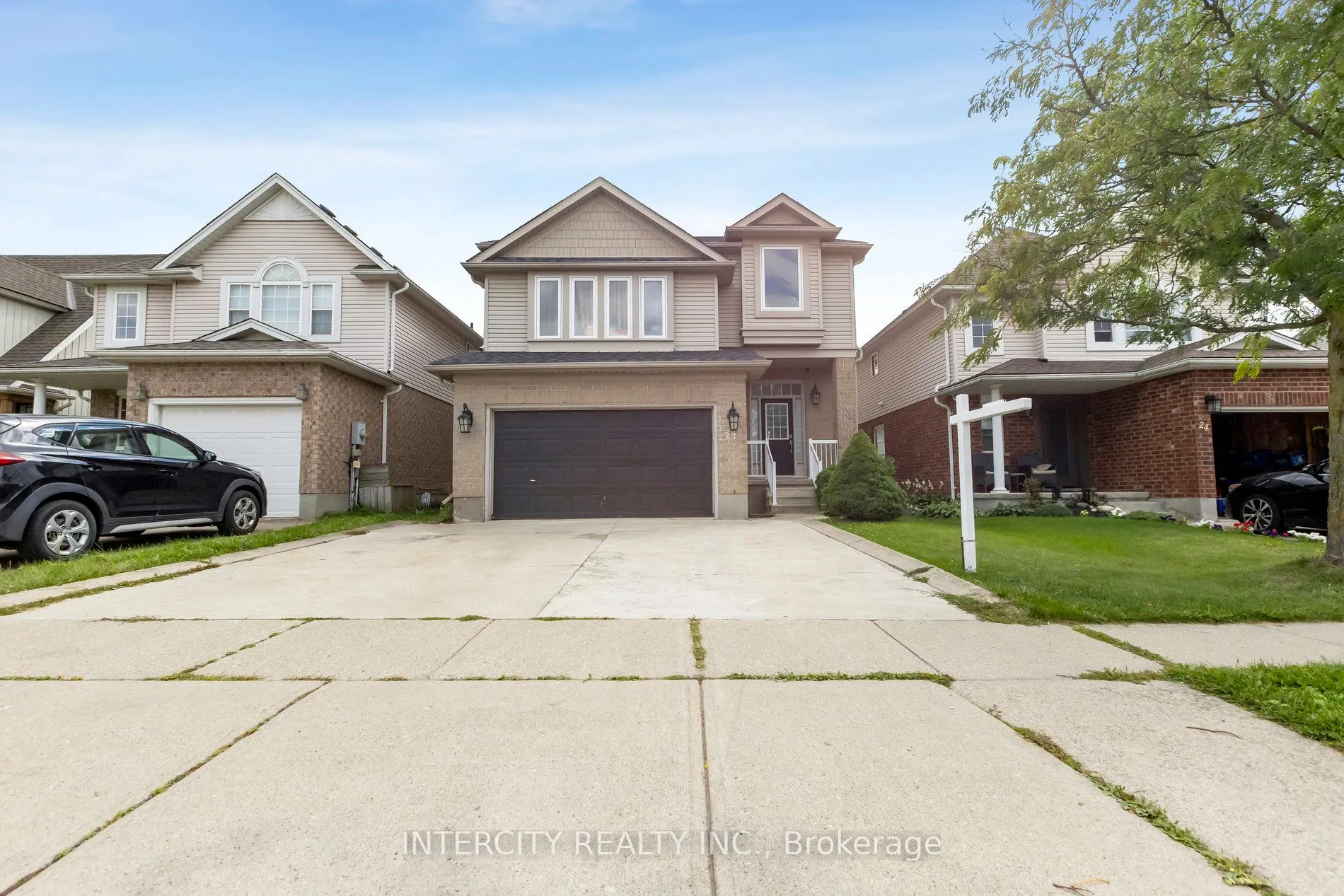 28 Vivian Baulk Street