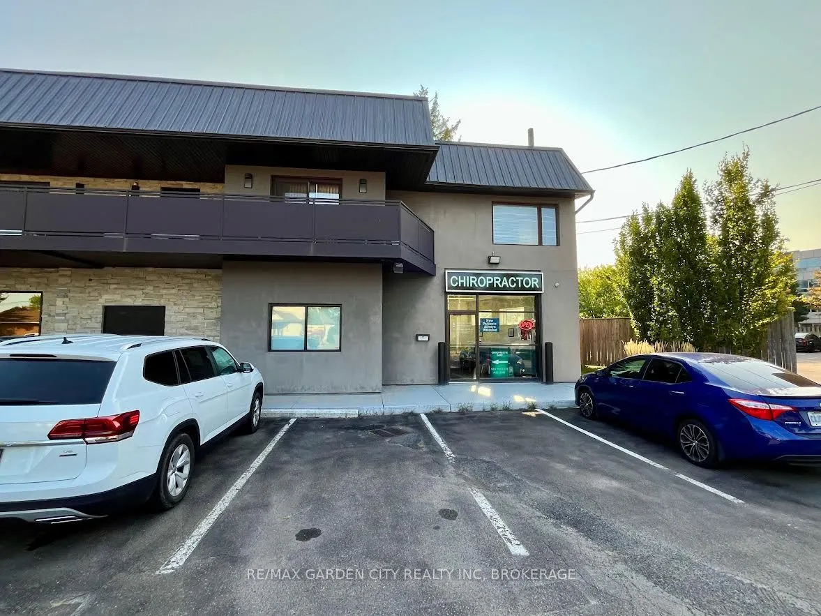 290 Vine Street