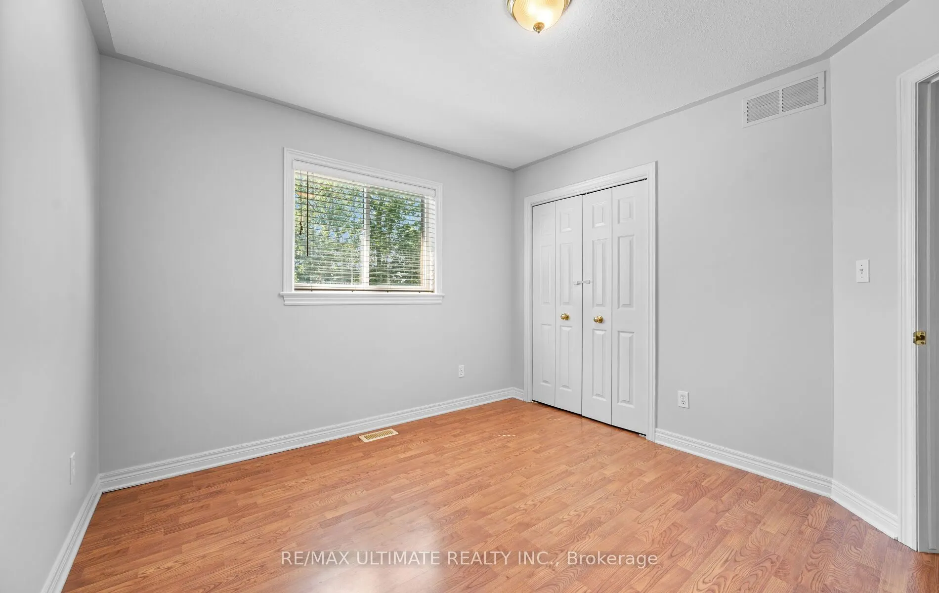 893 CANADA Drive