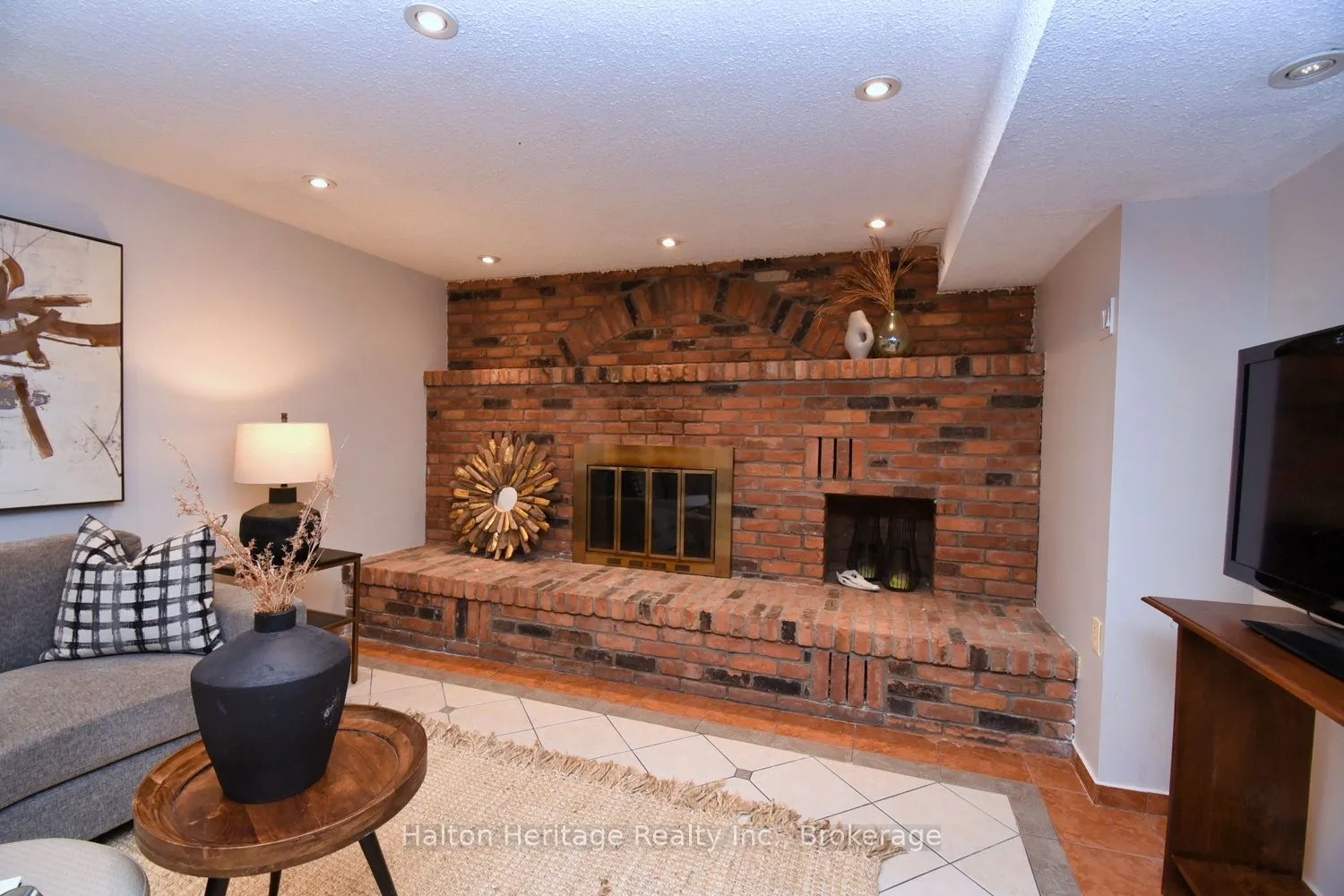 454 Evergreen Avenue