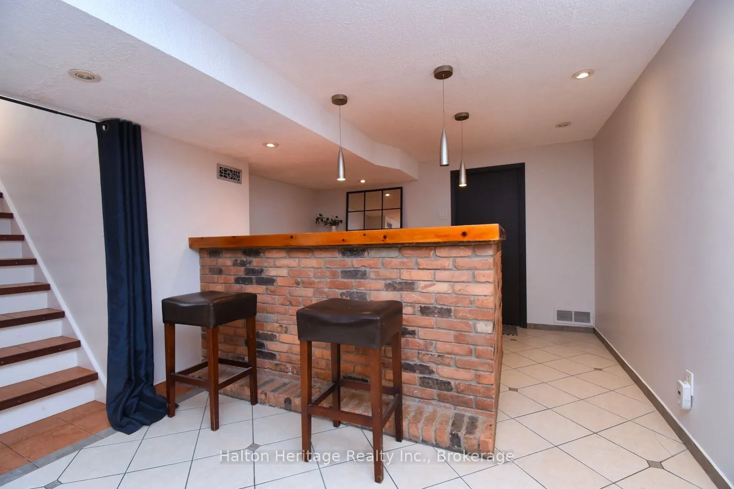 454 Evergreen Avenue