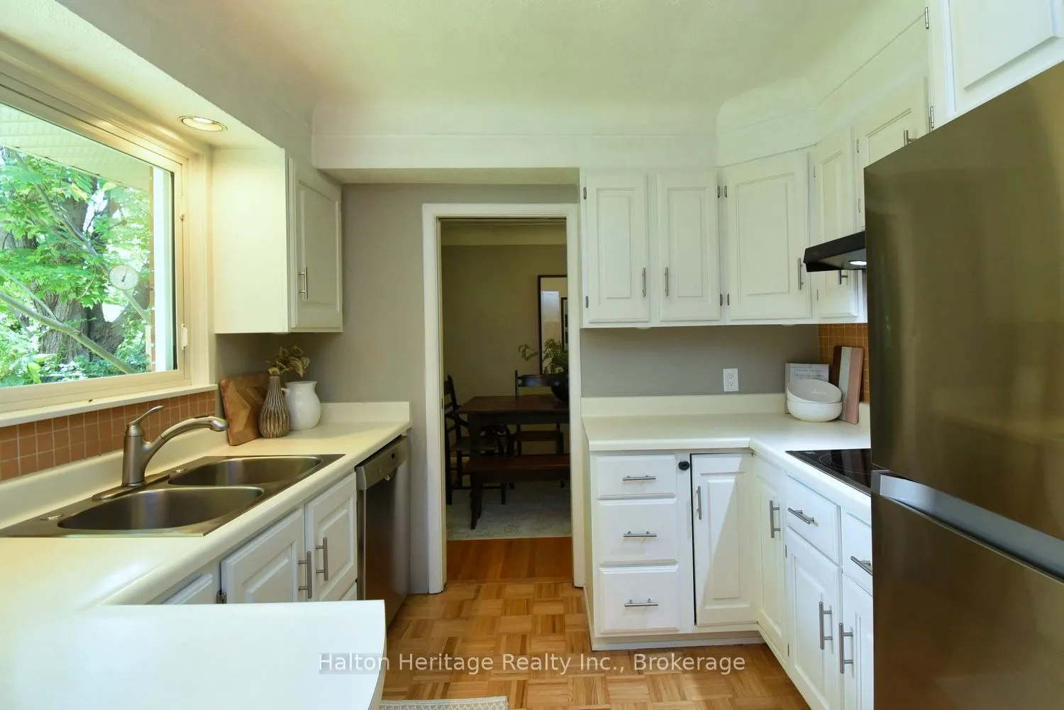 454 Evergreen Avenue