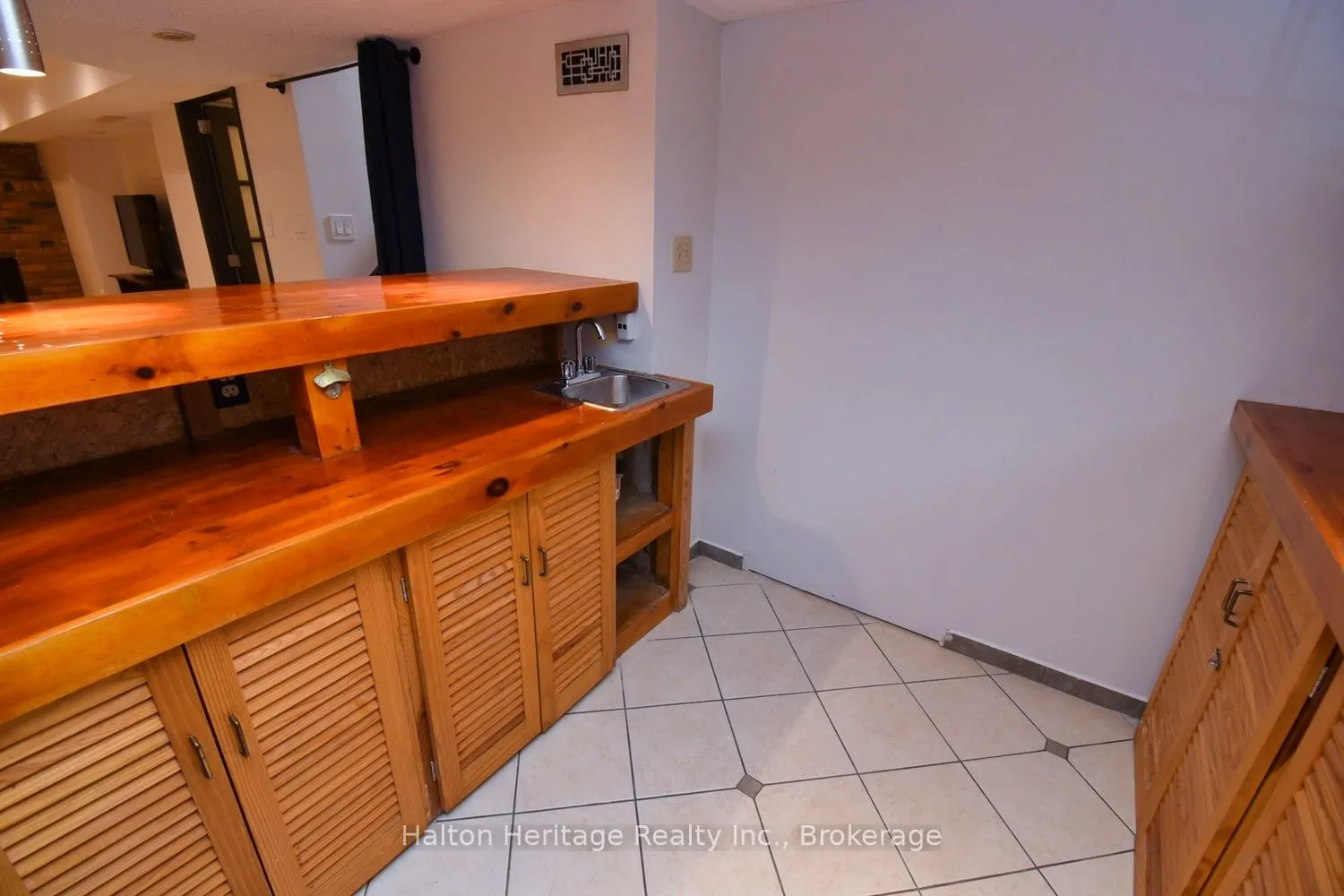 454 Evergreen Avenue