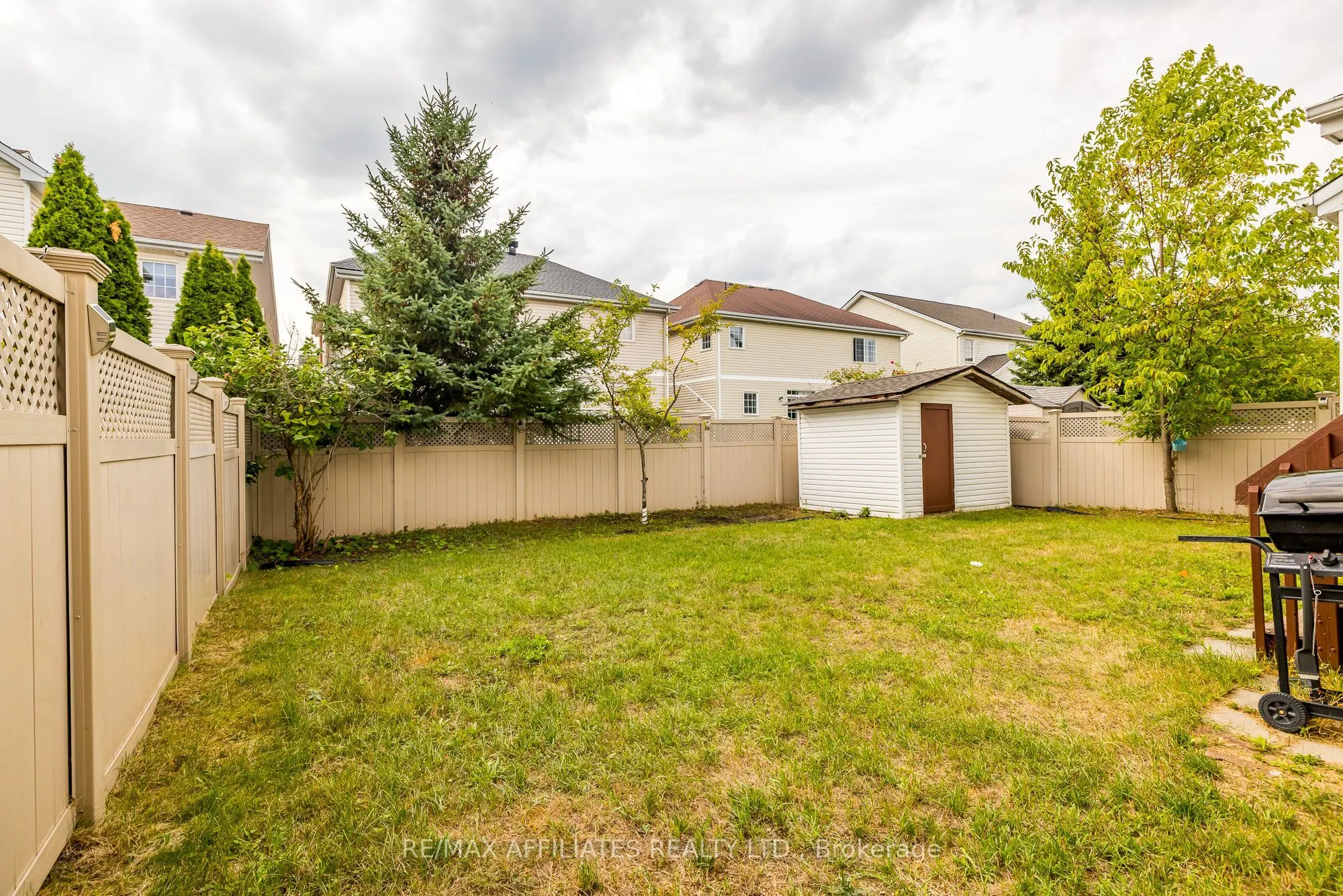 232 HIDDEN MEADOW Avenue