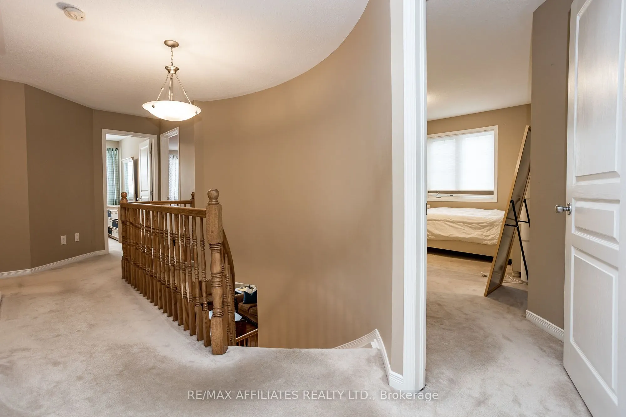 232 HIDDEN MEADOW Avenue