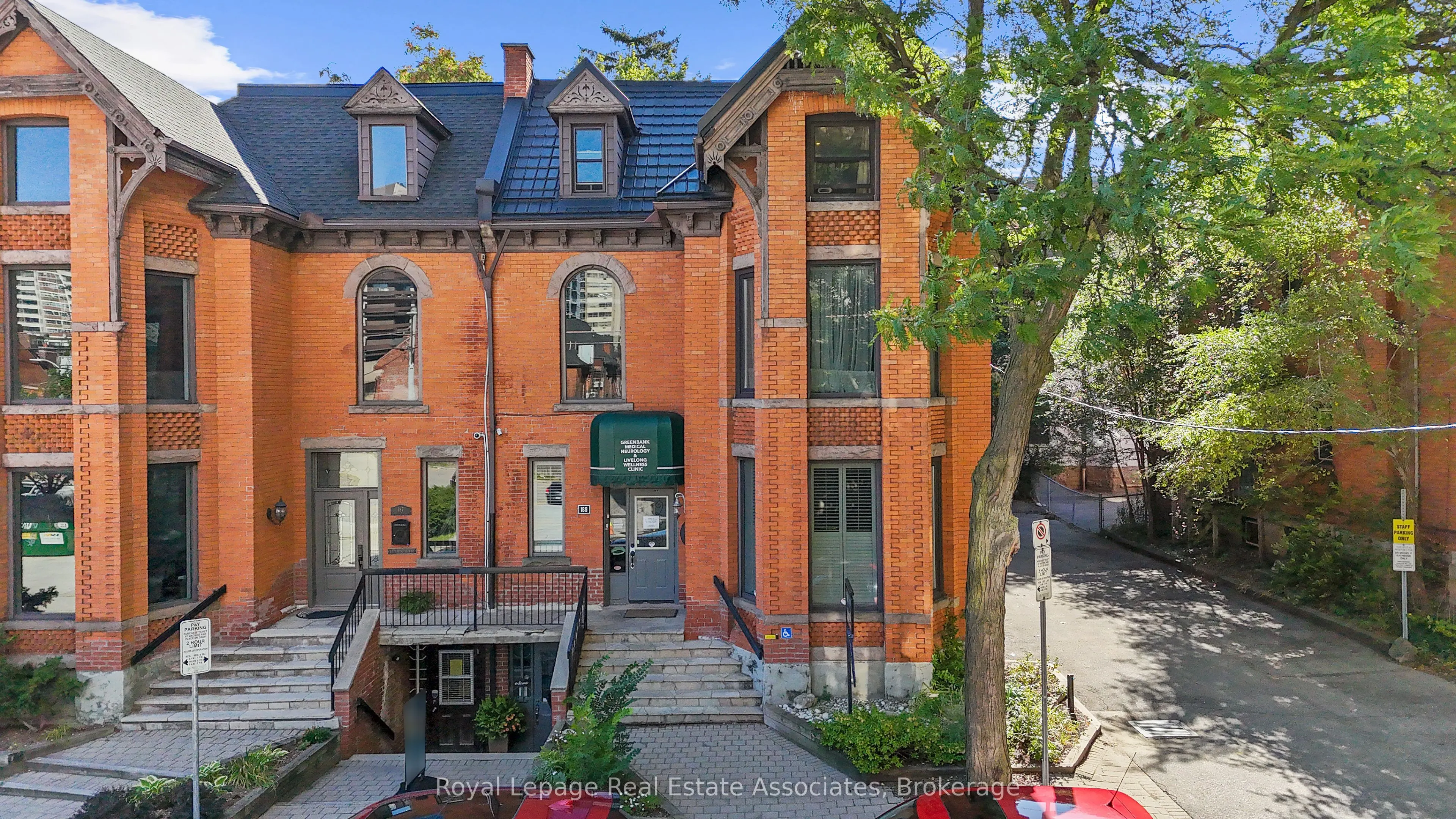 189 Hughson Street S