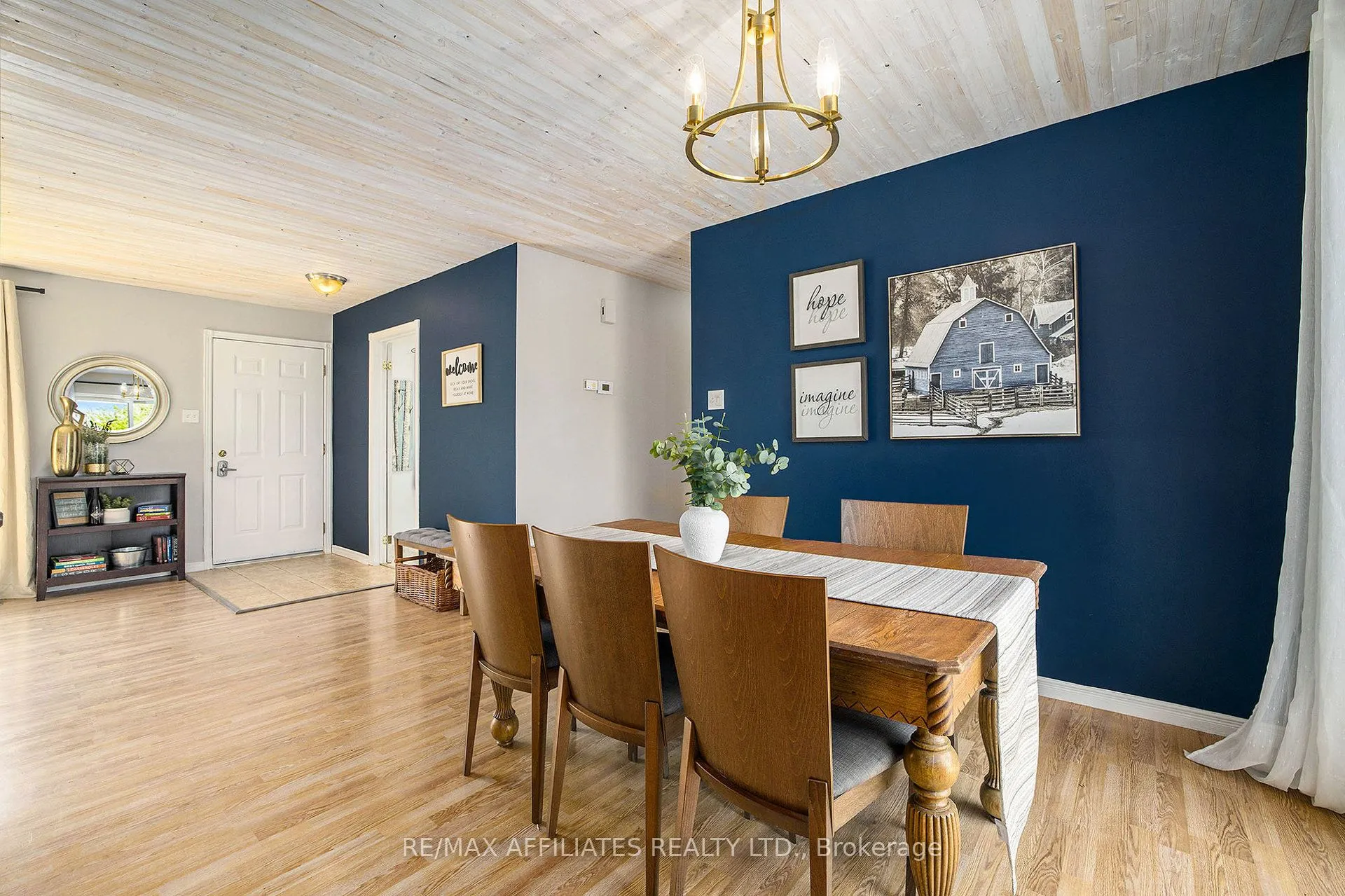 221 Hawley Road