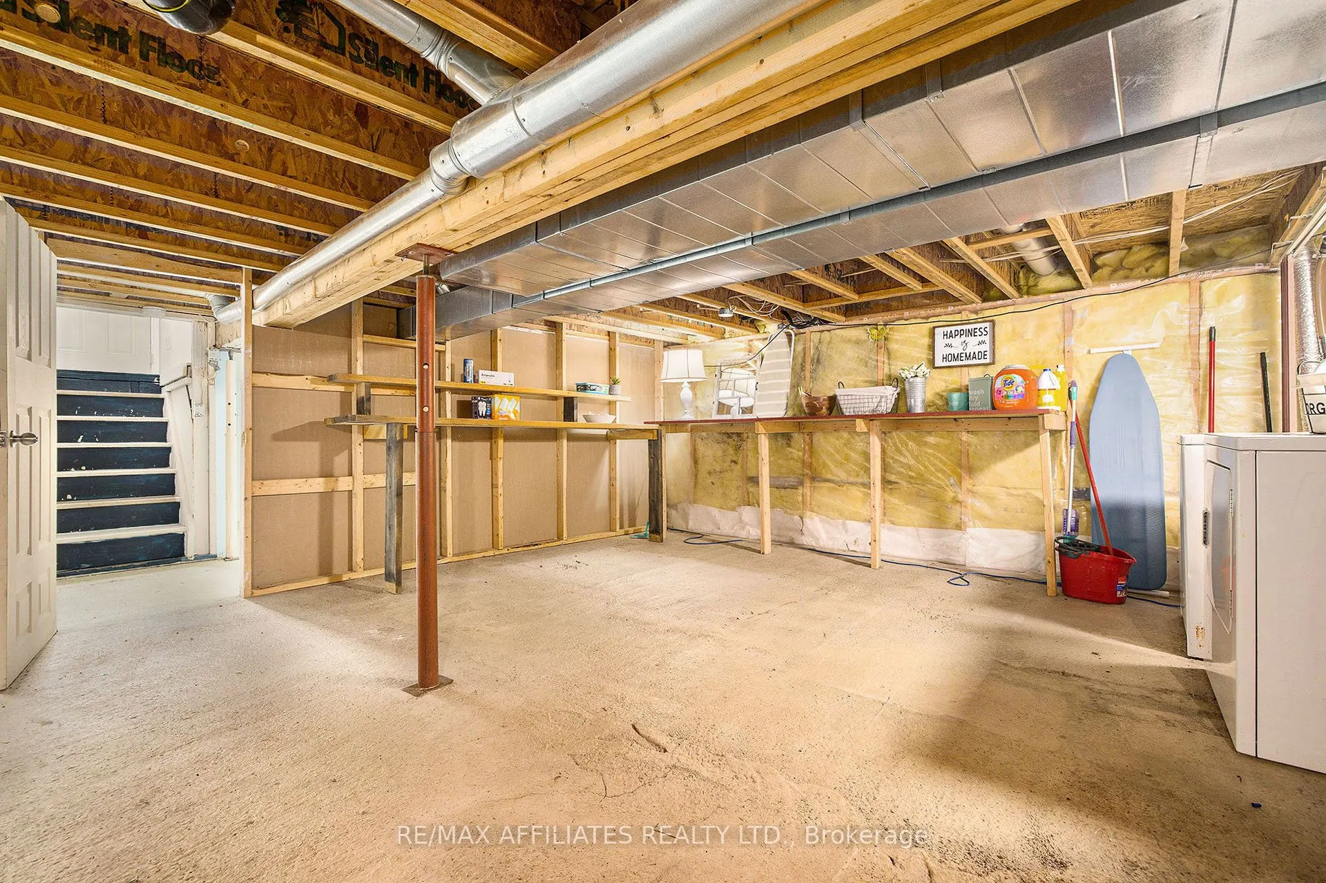 221 Hawley Road