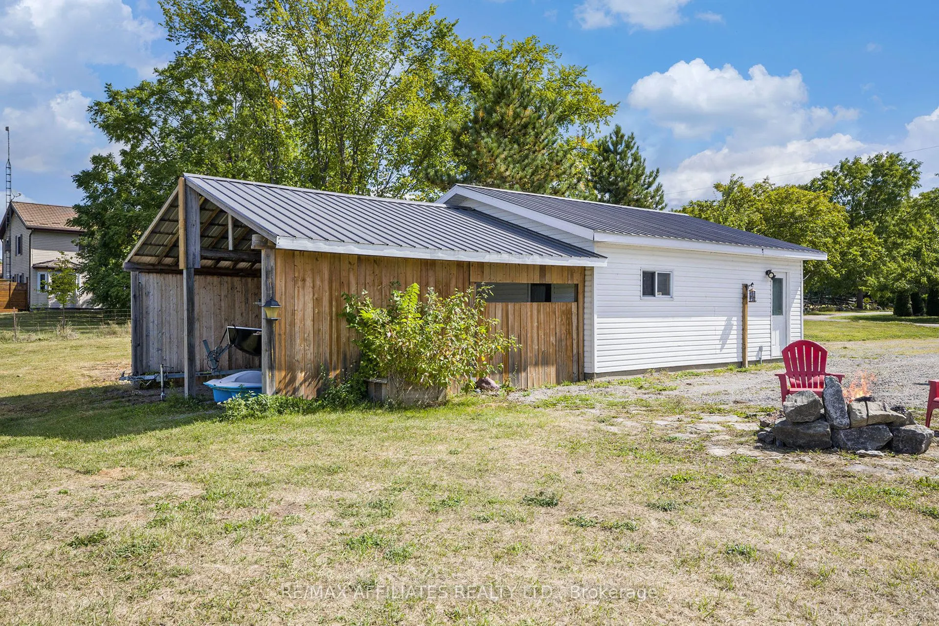 221 Hawley Road