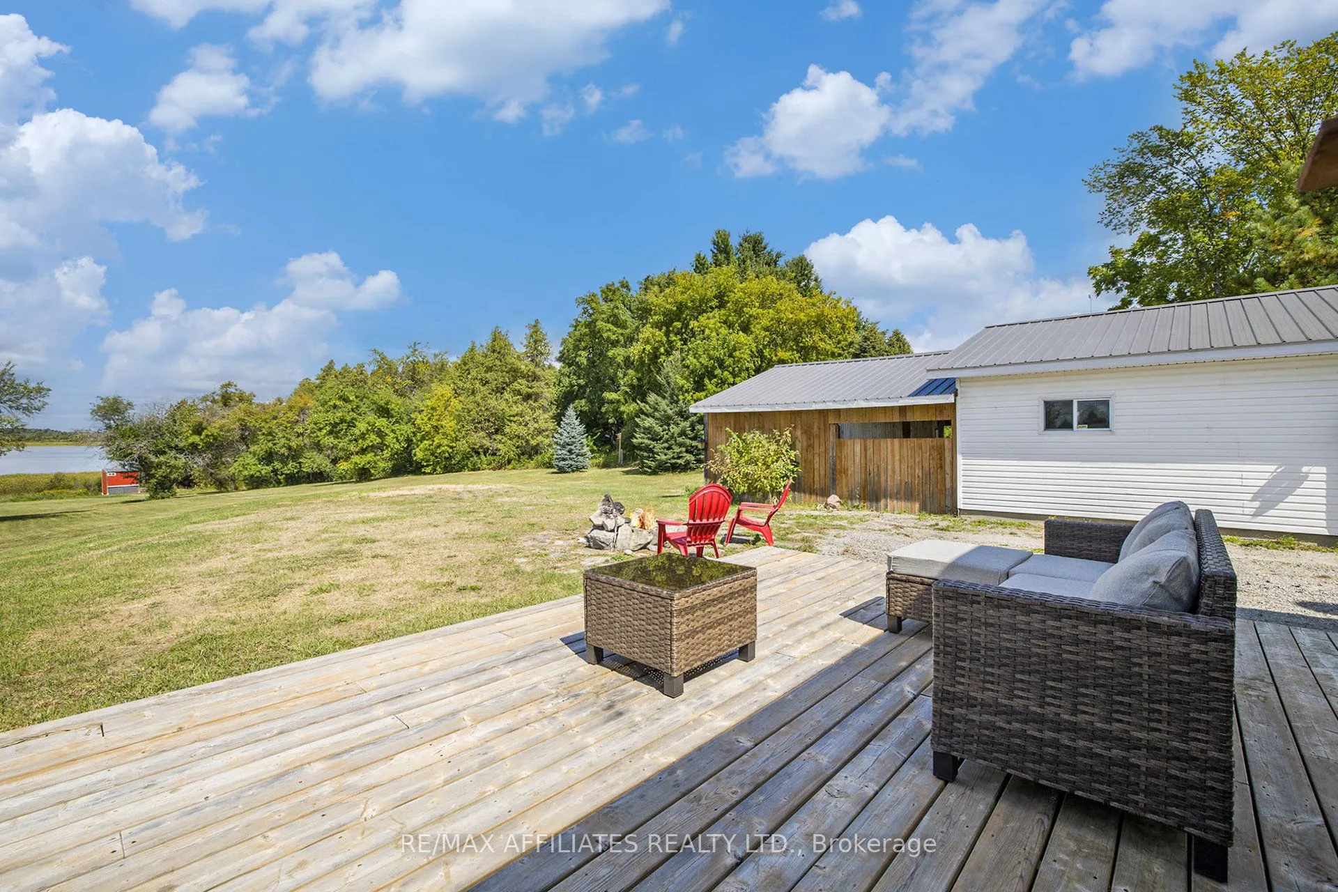 221 Hawley Road