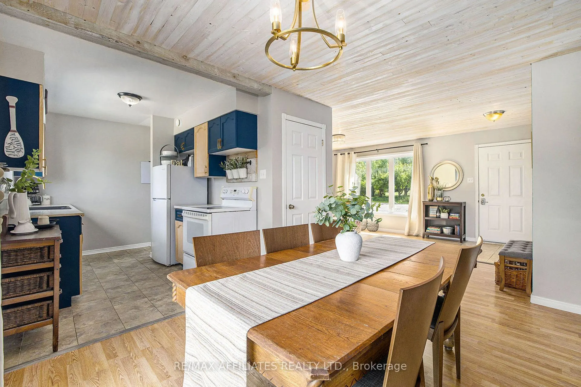 221 Hawley Road