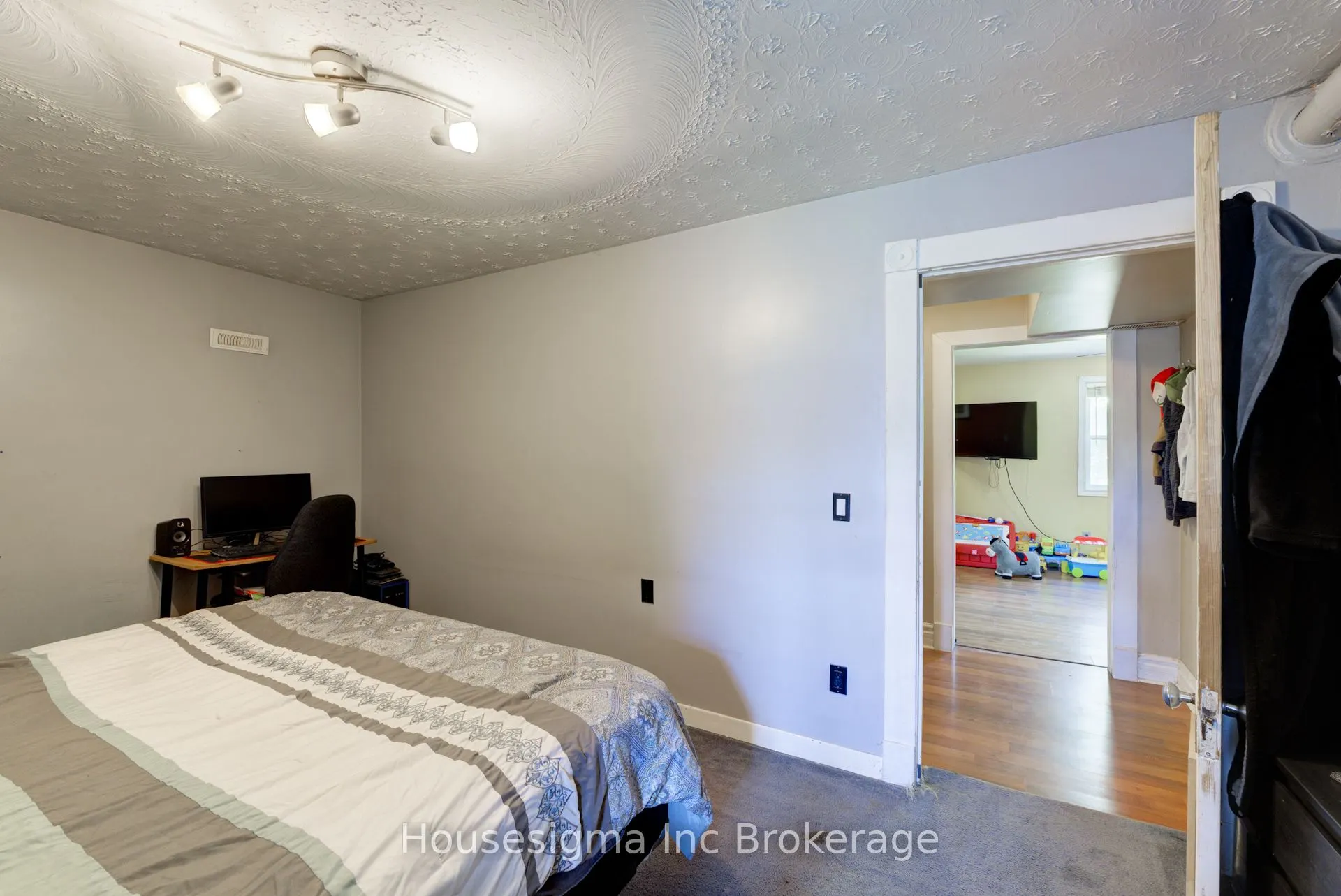 584151 Beachville Road