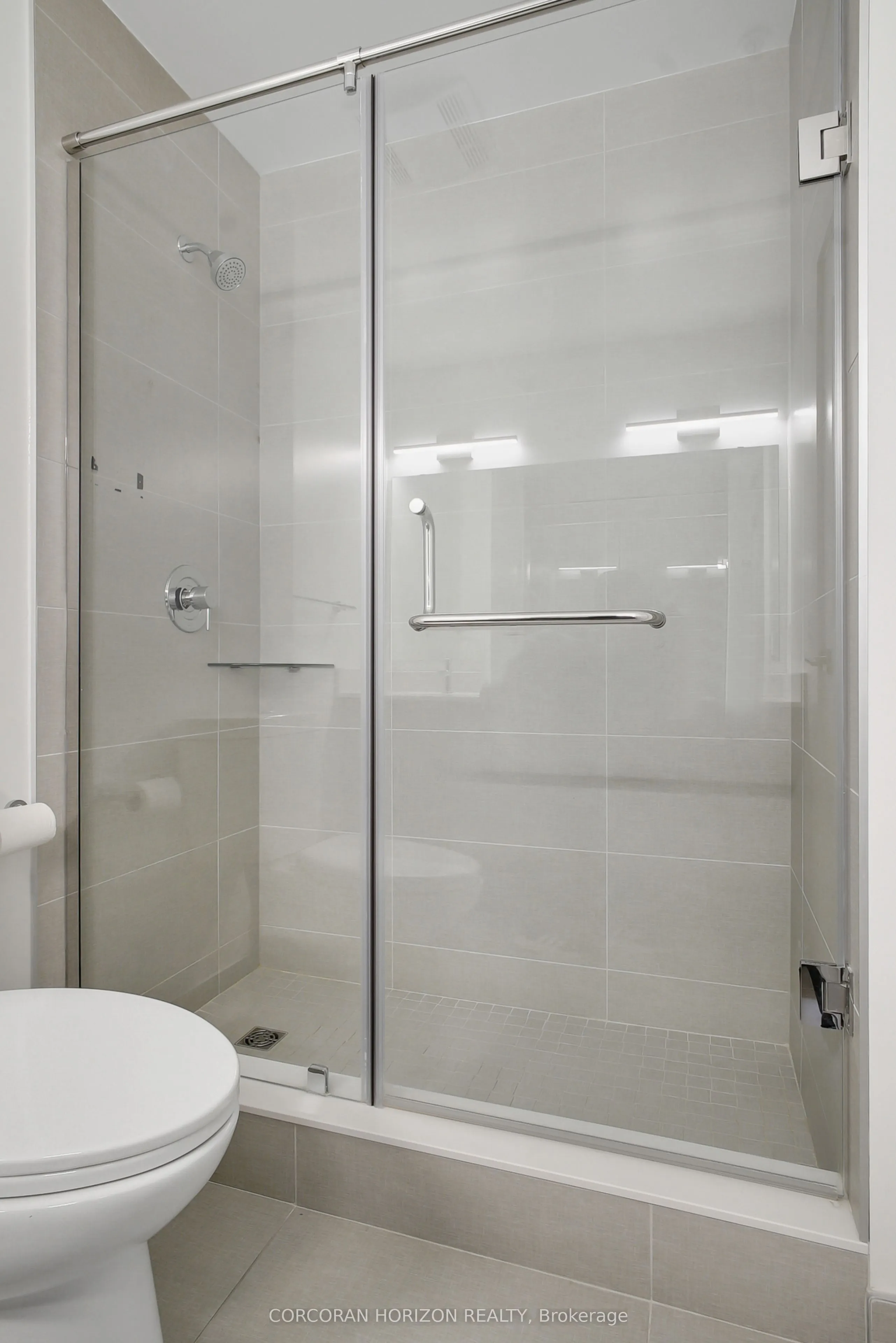 15 Glebe Street, #710